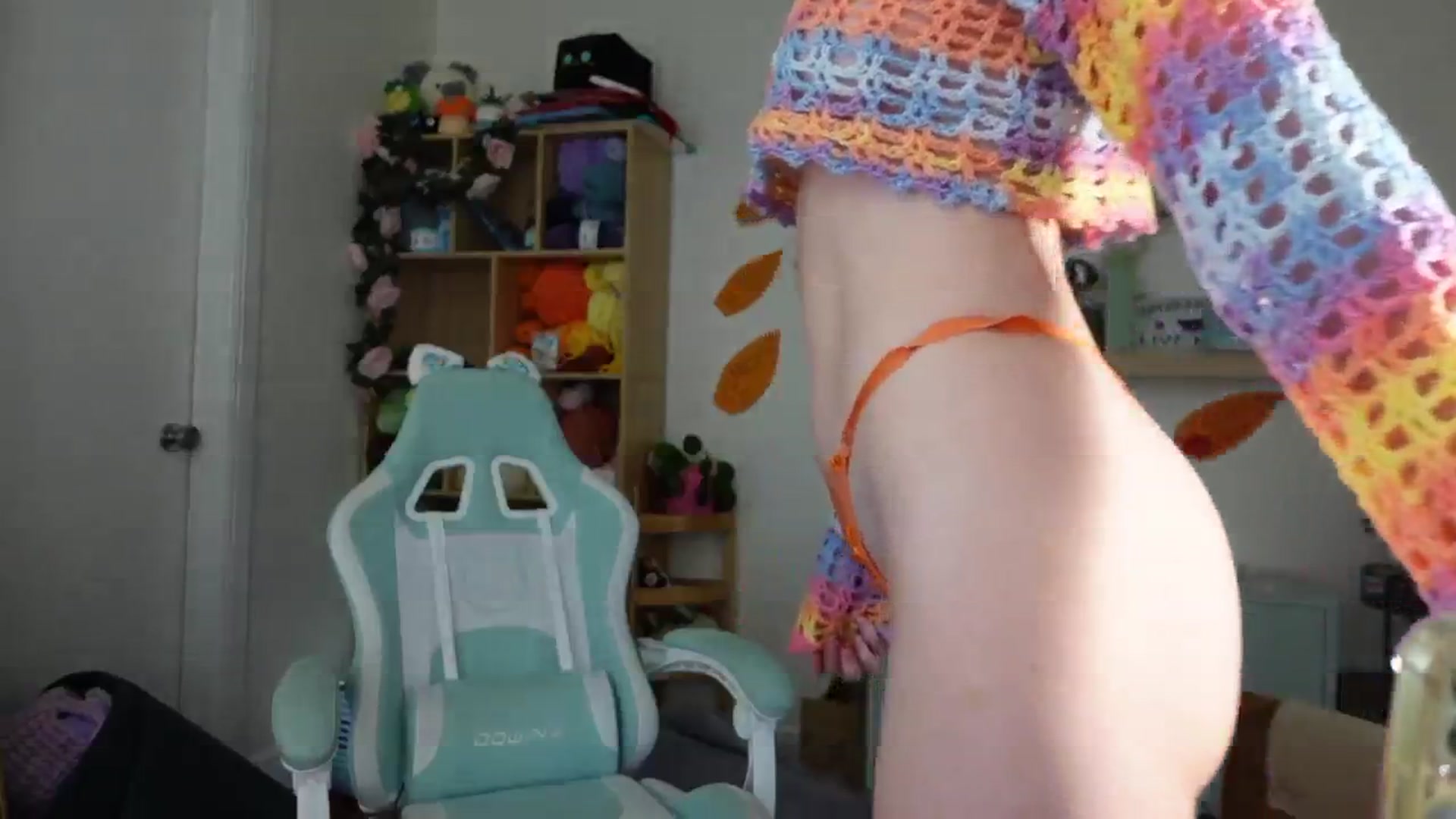 Gallery image thumbnail from Lil_blueberry's myfreecams stream on, 06/22/2024, 20:16 image 12 of 20