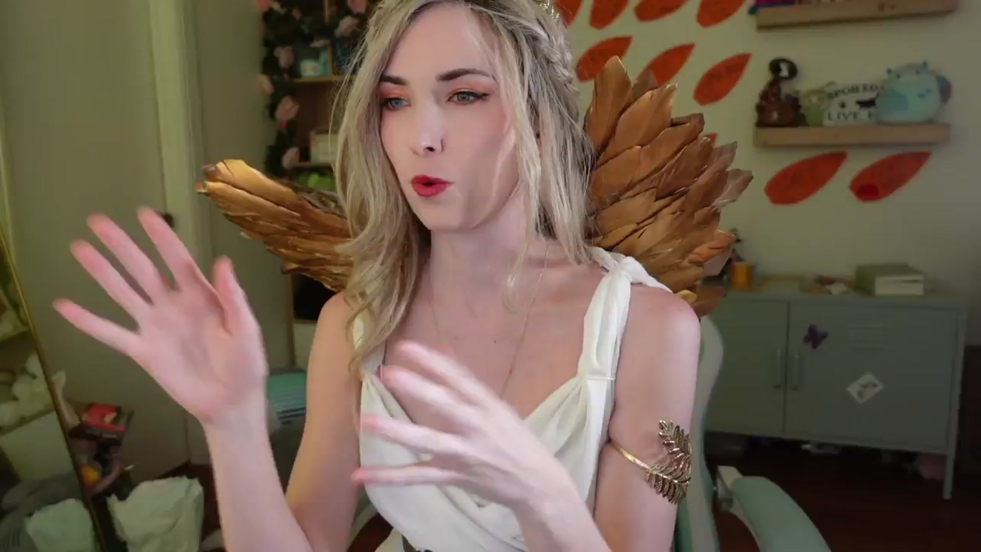 Gallery image thumbnail from Lil_blueberry's myfreecams stream on, 06/28/2024, 02:43 image 3 of 20