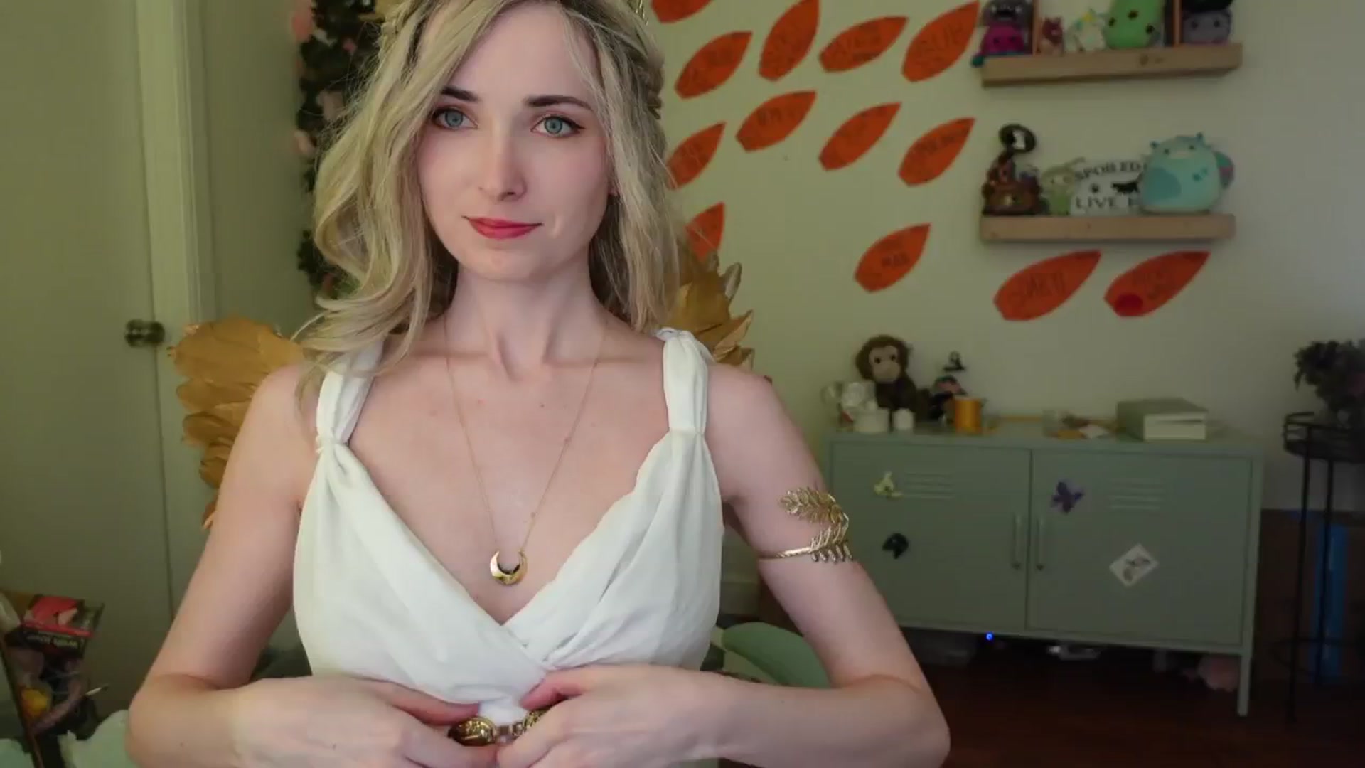 Gallery image thumbnail from Lil_blueberry's myfreecams stream on, 06/28/2024, 02:43 image 11 of 20