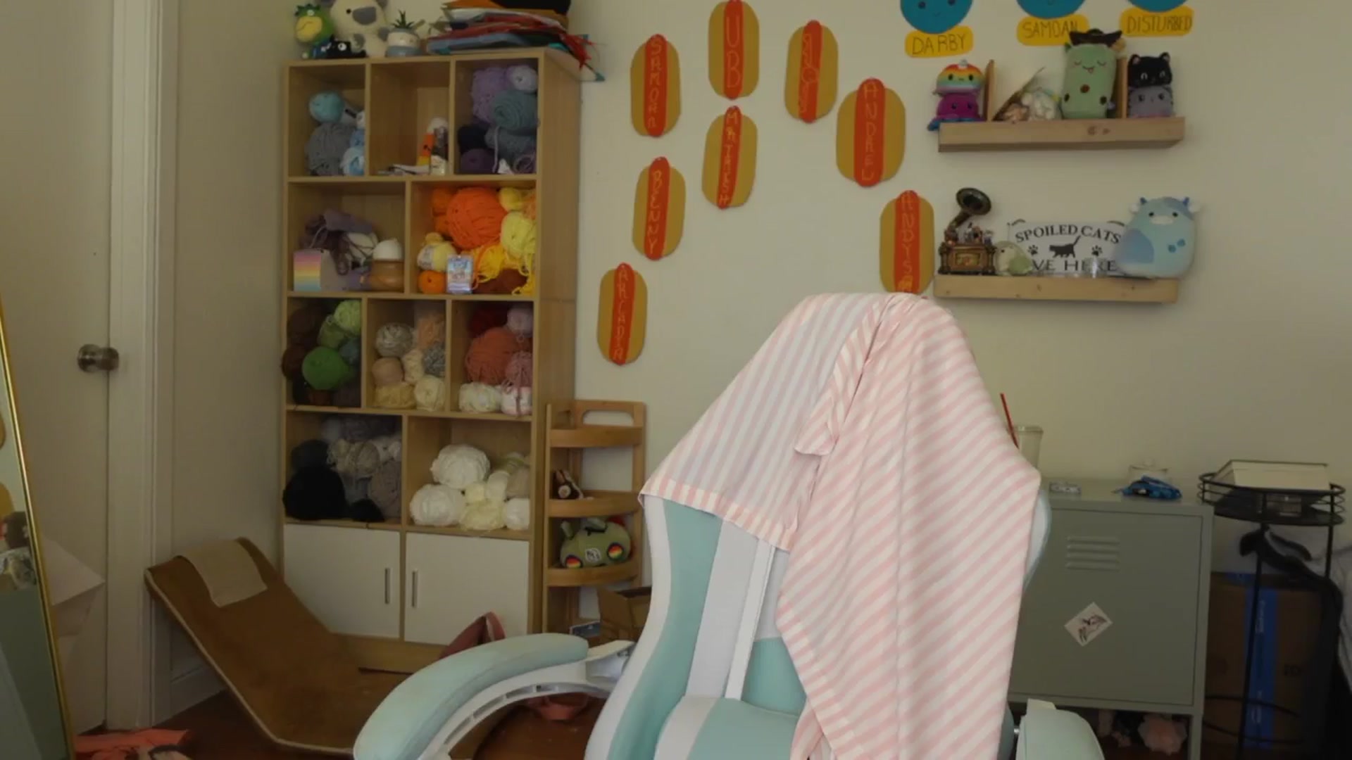 Gallery image thumbnail from Lil_blueberry's myfreecams stream on, 07/26/2024, 04:32 image 20 of 20