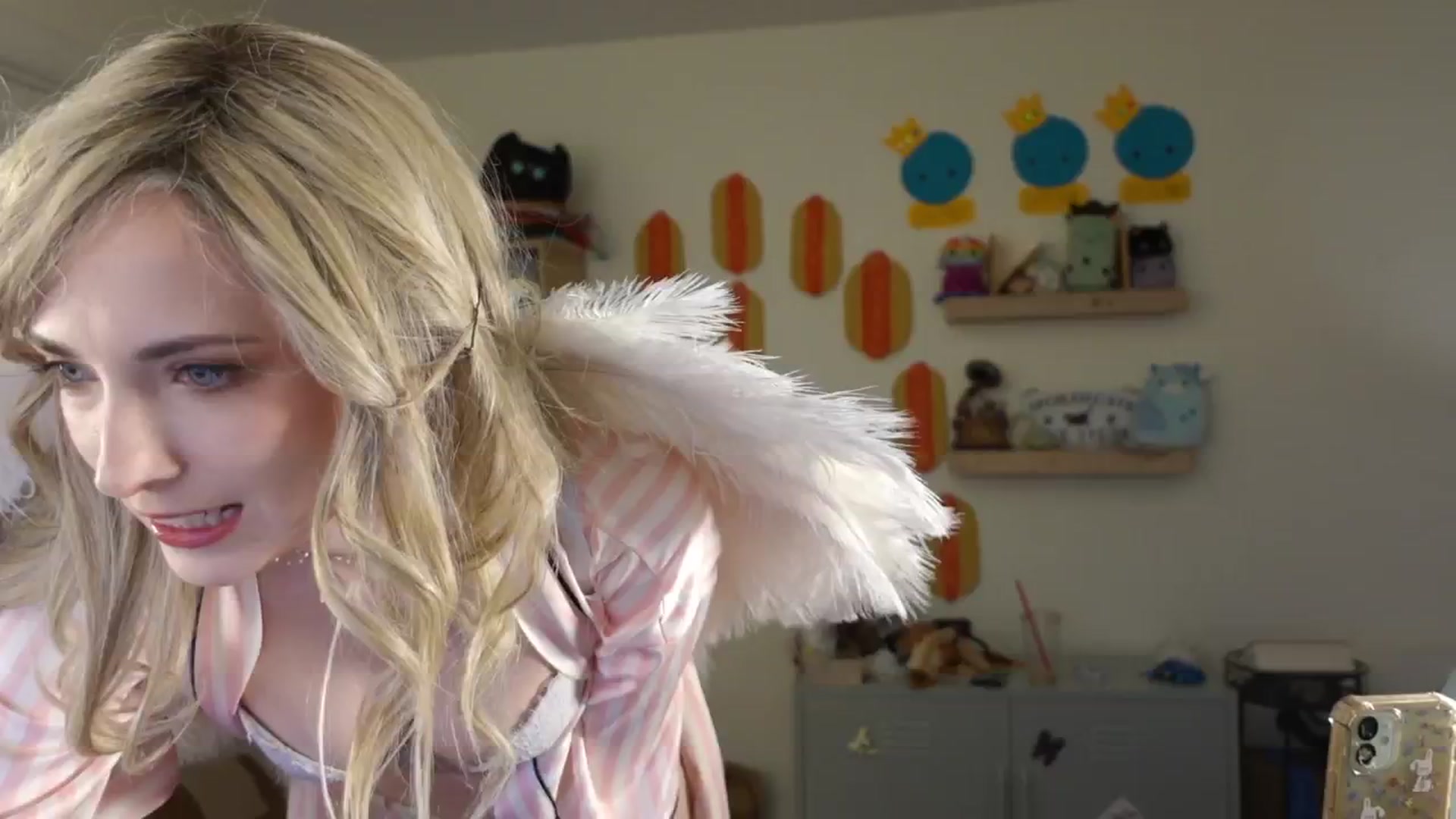 Gallery image thumbnail from Lil_blueberry's myfreecams stream on, 07/26/2024, 04:32 image 1 of 20