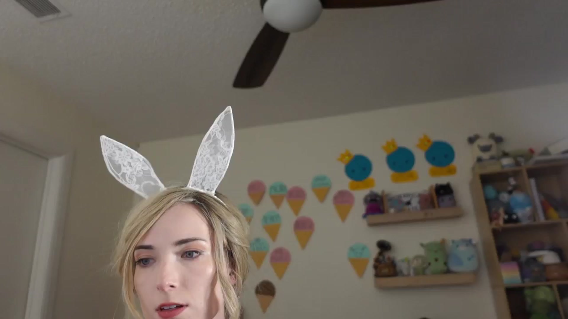 Gallery image thumbnail from Lil_blueberry's myfreecams stream on, 08/31/2024, 02:42 image 13 of 20
