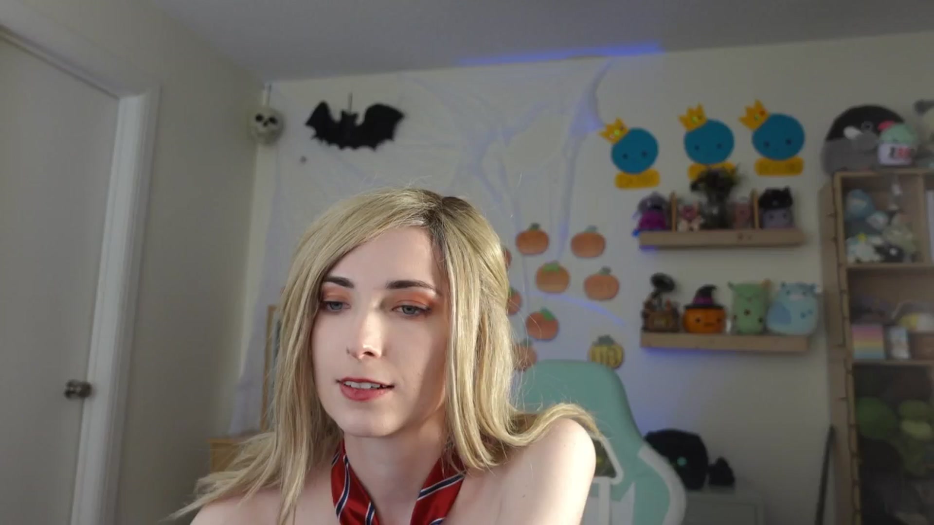 Gallery image thumbnail from Lil_blueberry's myfreecams stream on, 10/15/2024, 03:29 image 20 of 20