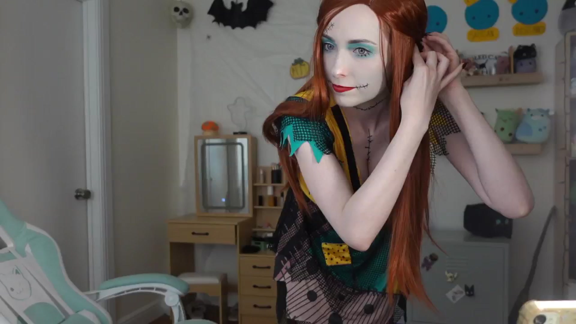 Gallery image thumbnail from Lil_blueberry's myfreecams stream on, 10/31/2024, 02:08 image 5 of 20