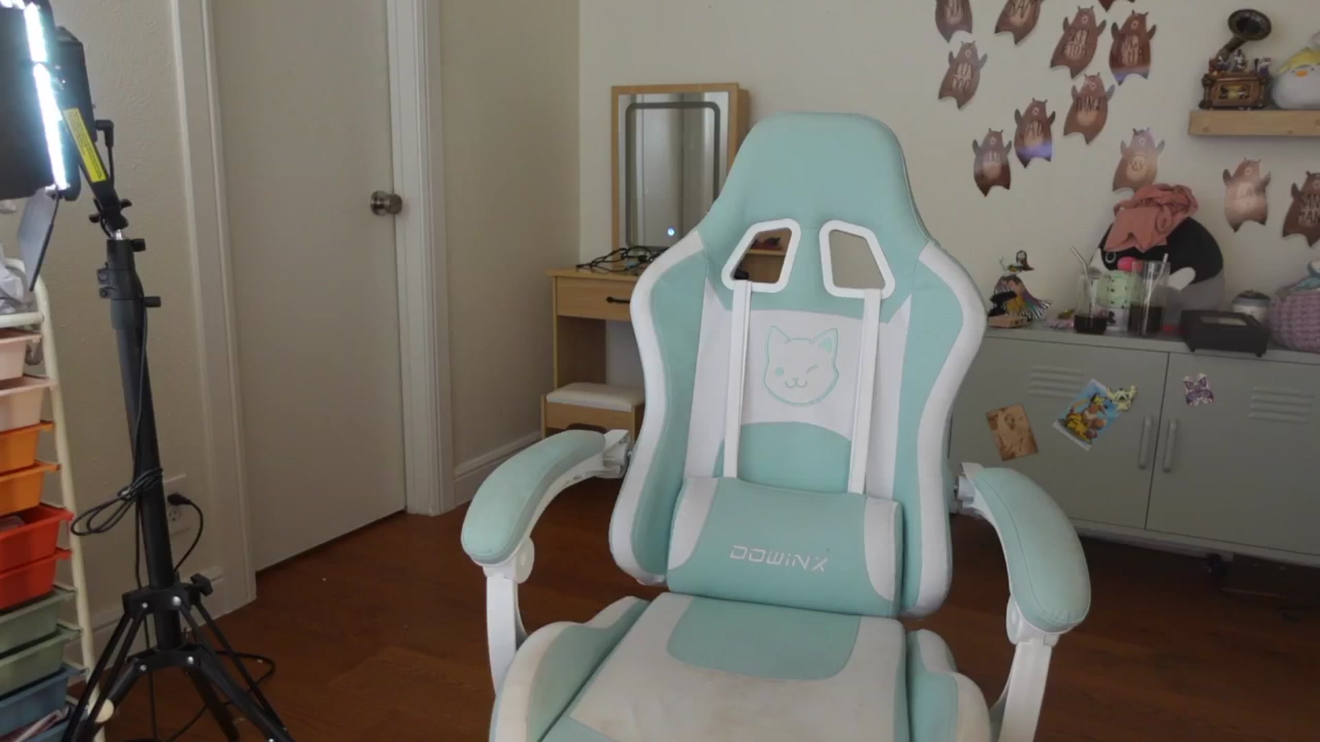 Gallery image thumbnail from Lil_blueberry's myfreecams stream on, 01/31/2025, 04:14 image 13 of 20