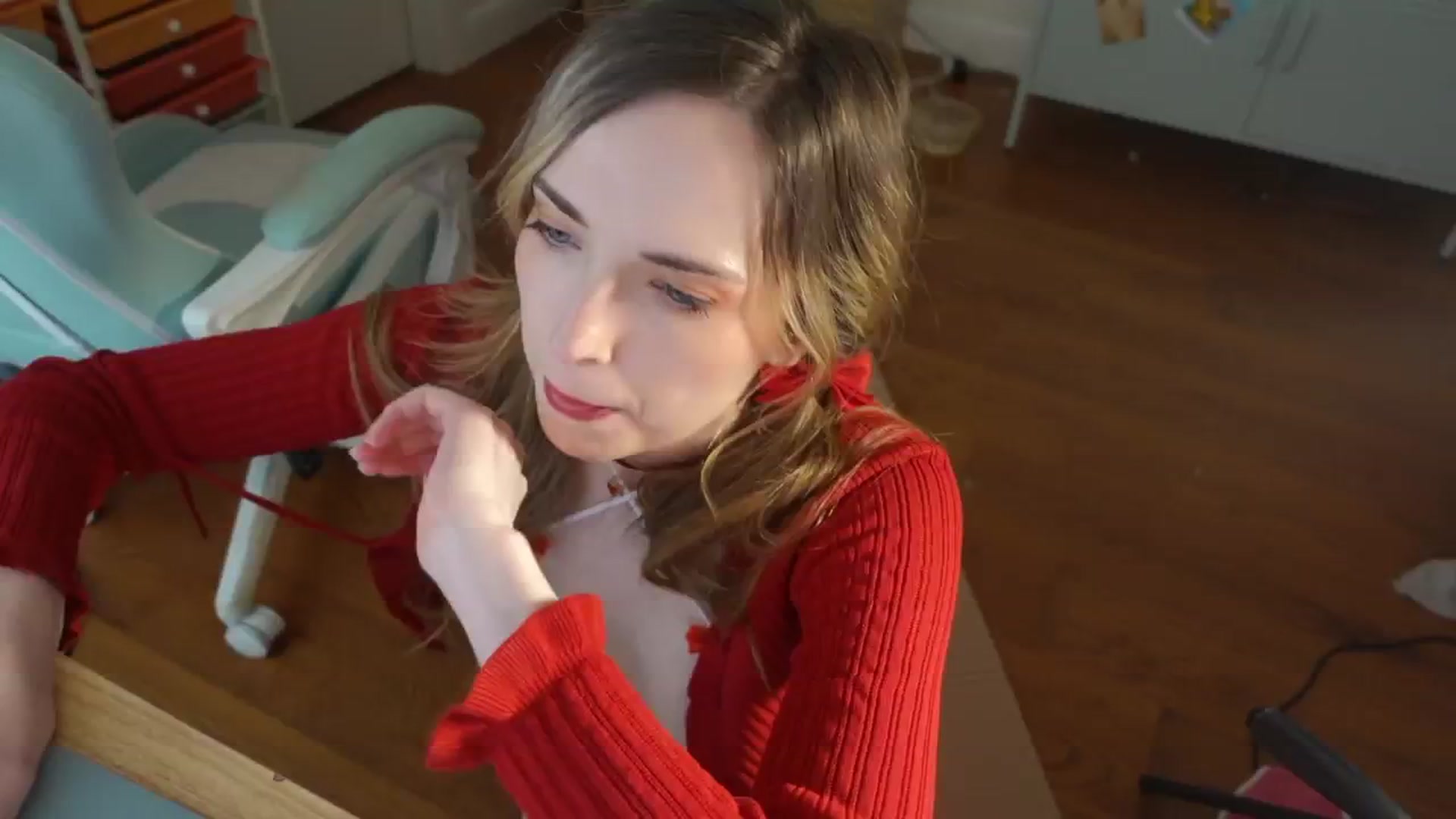Gallery image thumbnail from Lil_blueberry's myfreecams stream on, 02/03/2025, 04:15 image 4 of 20