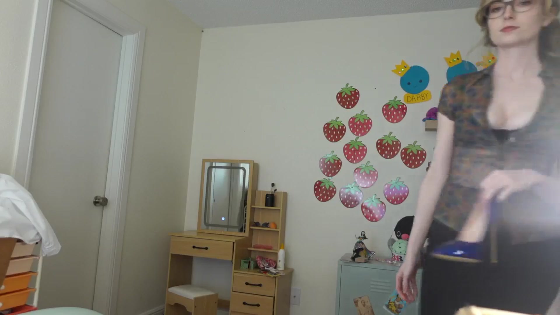 Gallery image thumbnail from Lil_blueberry's myfreecams stream on, 02/07/2025, 02:32 image 11 of 20