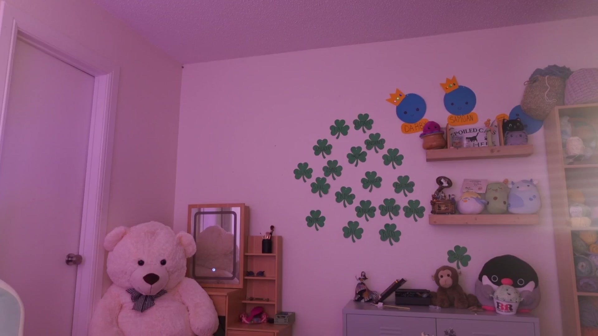 Gallery image thumbnail from Lil_blueberry's myfreecams stream on, 03/20/2025, 03:31 image 7 of 20