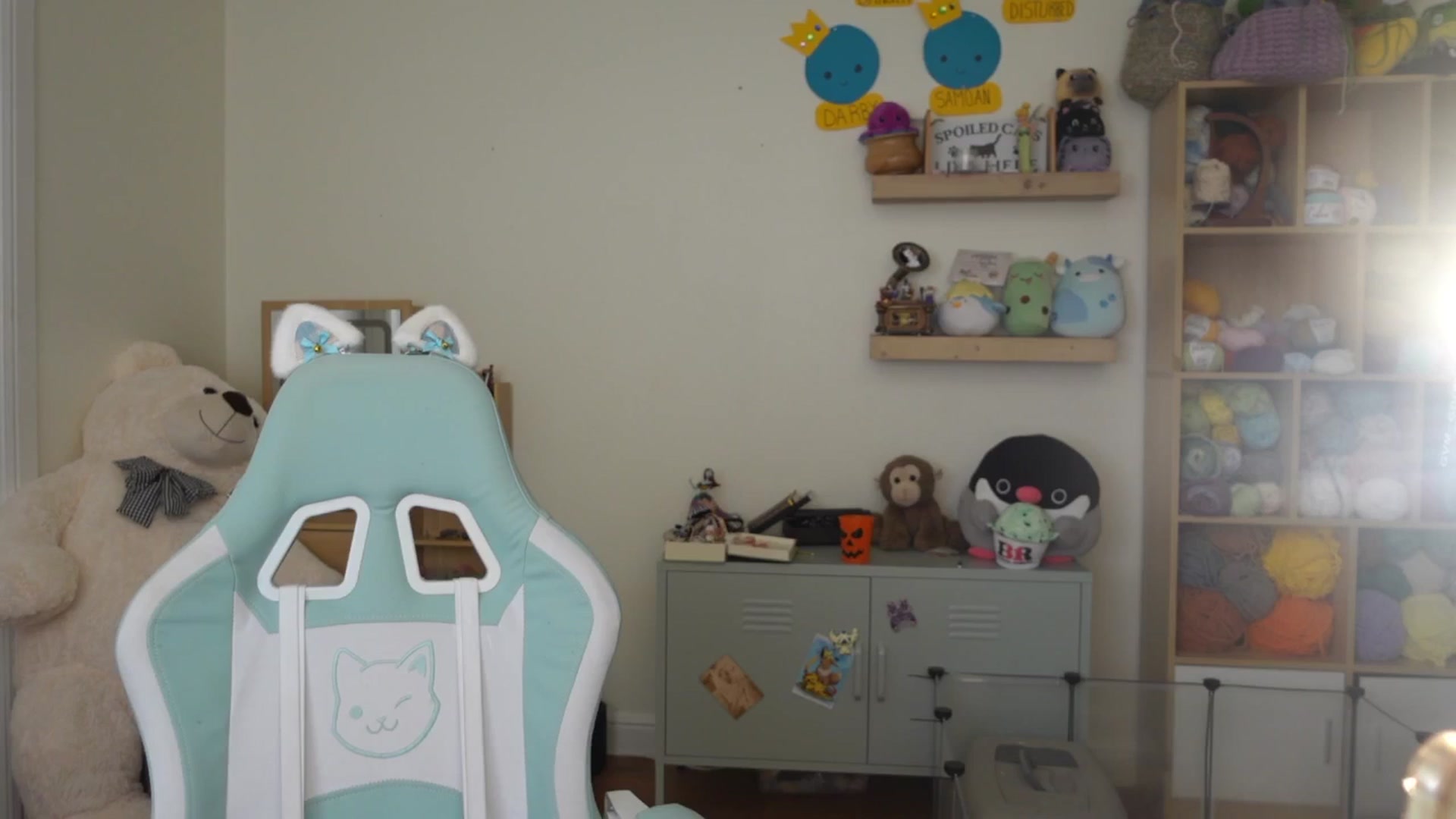 Gallery image thumbnail from Lil_blueberry's myfreecams stream on, 04/03/2025, 03:09 image 2 of 20