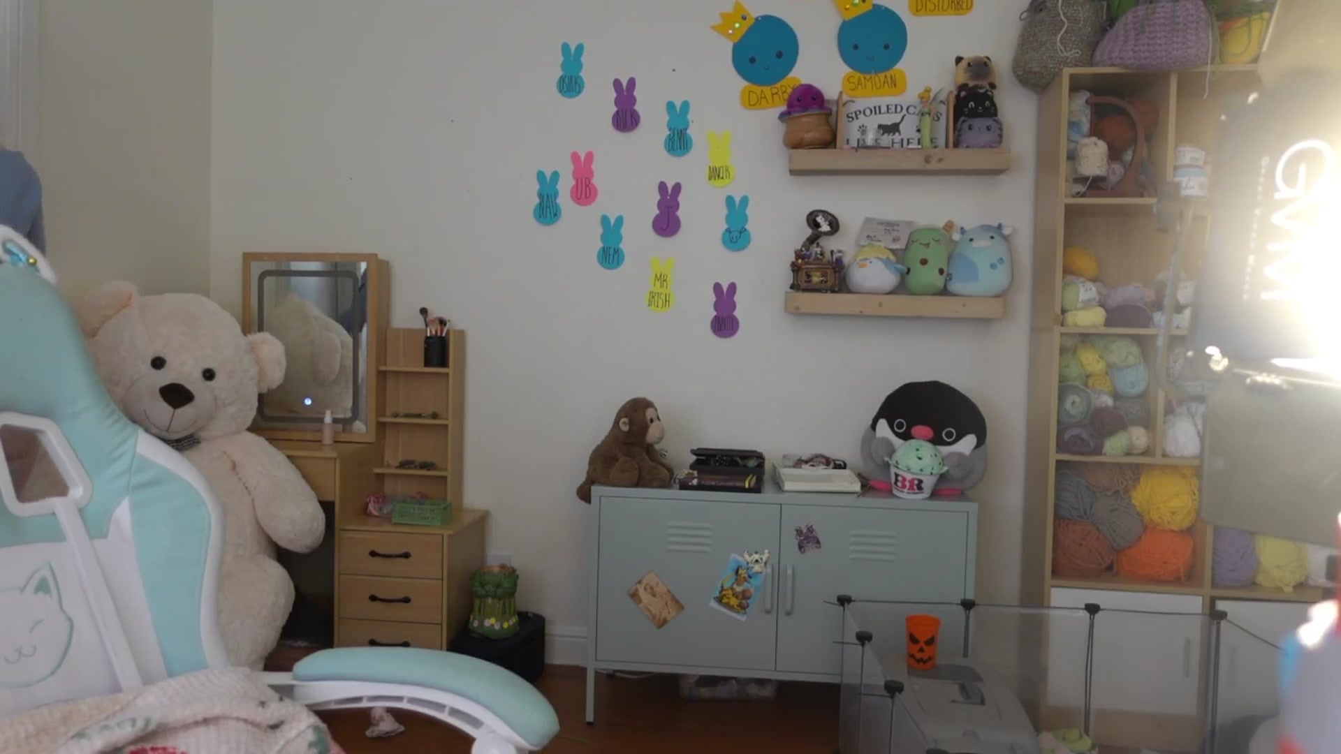 Gallery image thumbnail from Lil_blueberry's myfreecams stream on, 04/05/2025, 19:45 image 10 of 20