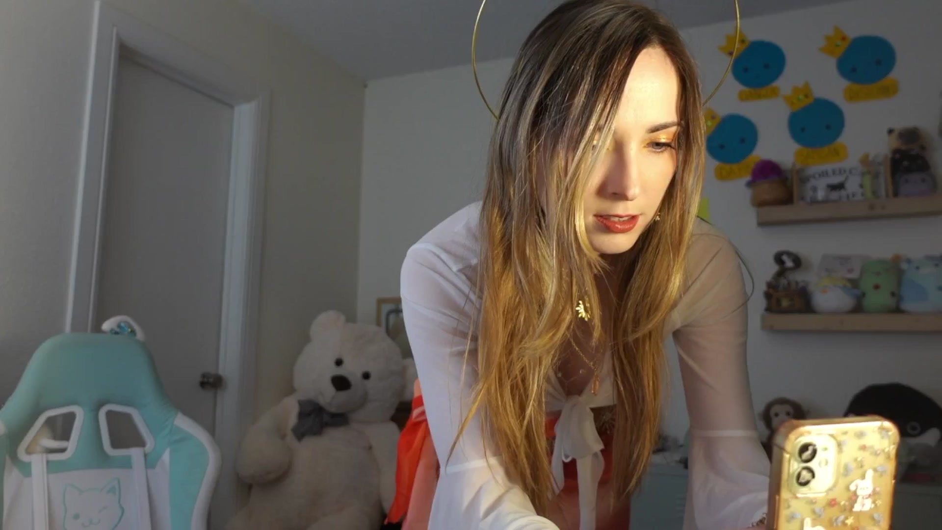 Gallery image thumbnail from Lil_blueberry's myfreecams stream on, 04/14/2025, 01:33 image 2 of 20