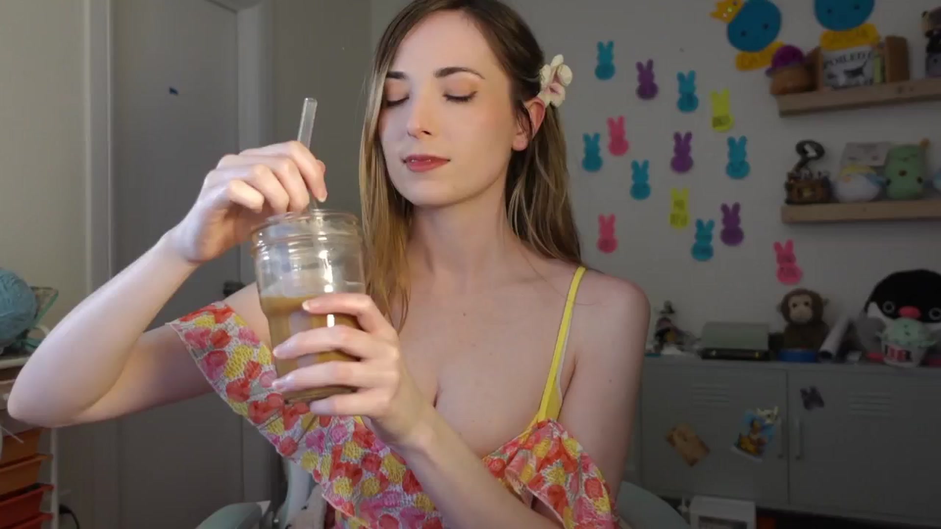 Gallery image thumbnail from Lil_blueberry's myfreecams stream on, 04/16/2025, 03:01 image 7 of 20