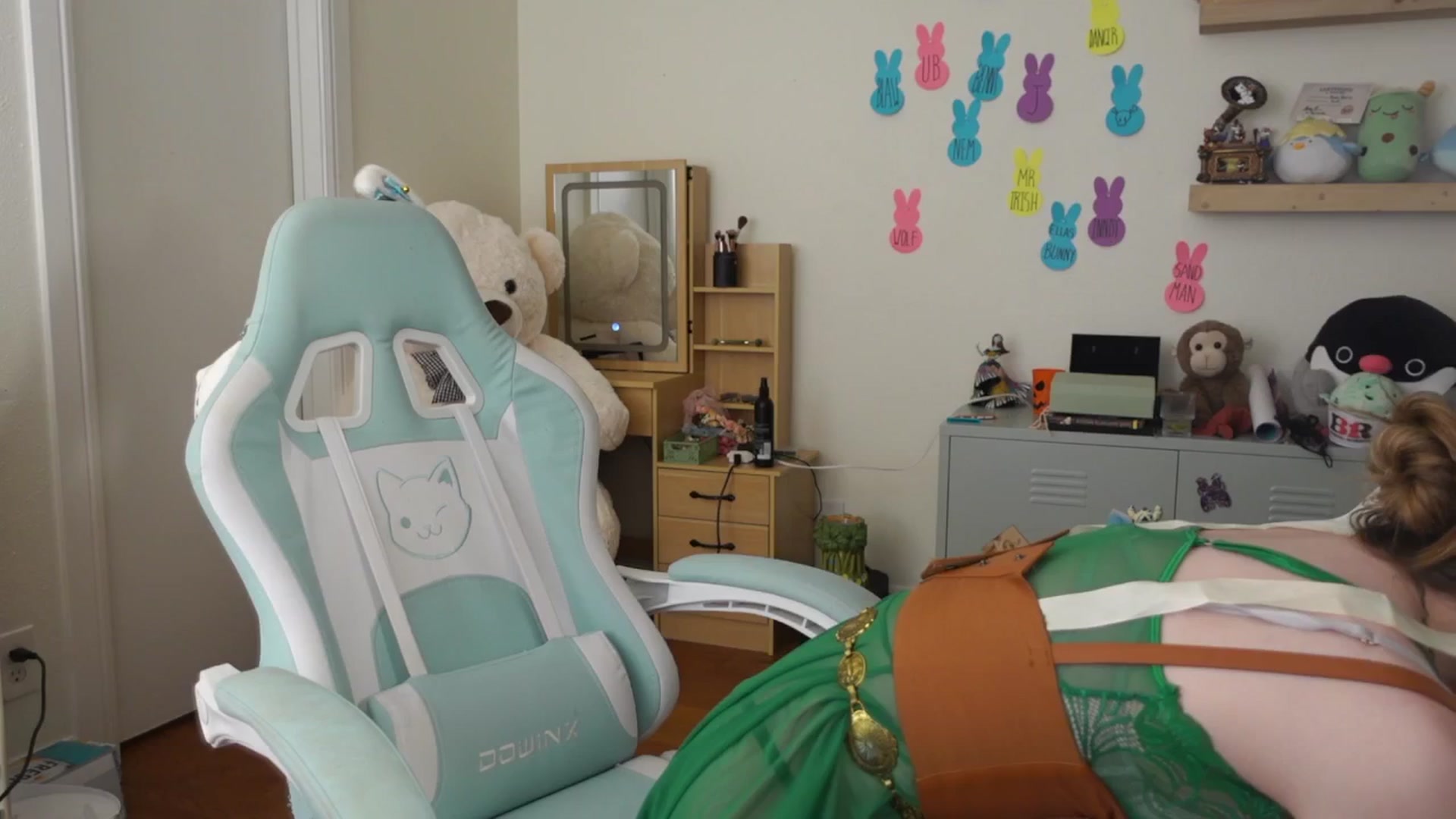 Gallery image thumbnail from Lil_blueberry's myfreecams stream on, 04/23/2025, 03:09 image 2 of 20