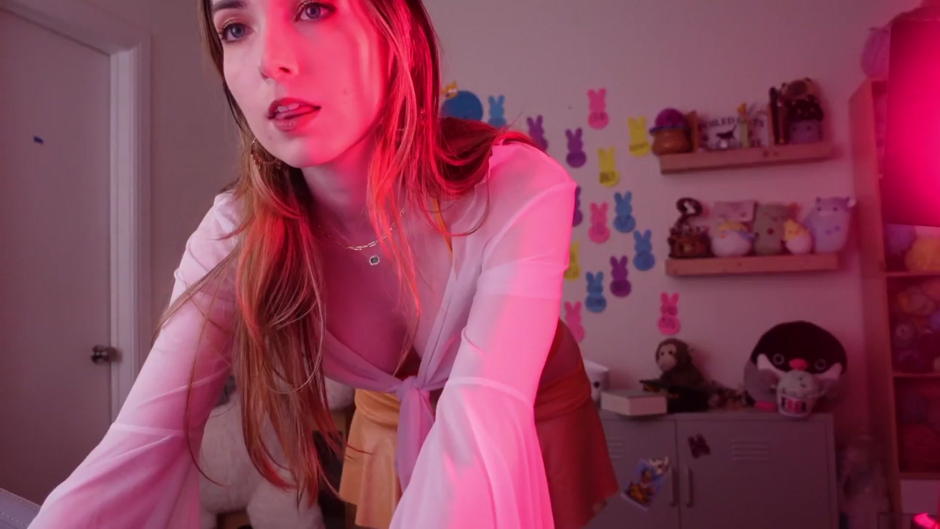 Gallery image thumbnail from Lil_blueberry's myfreecams stream on, 05/01/2025, 03:53 image 3 of 20