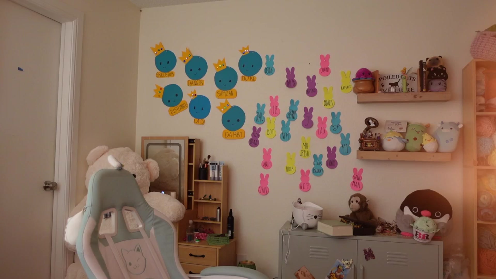Gallery image thumbnail from Lil_blueberry's myfreecams stream on, 05/01/2025, 03:53 image 12 of 20