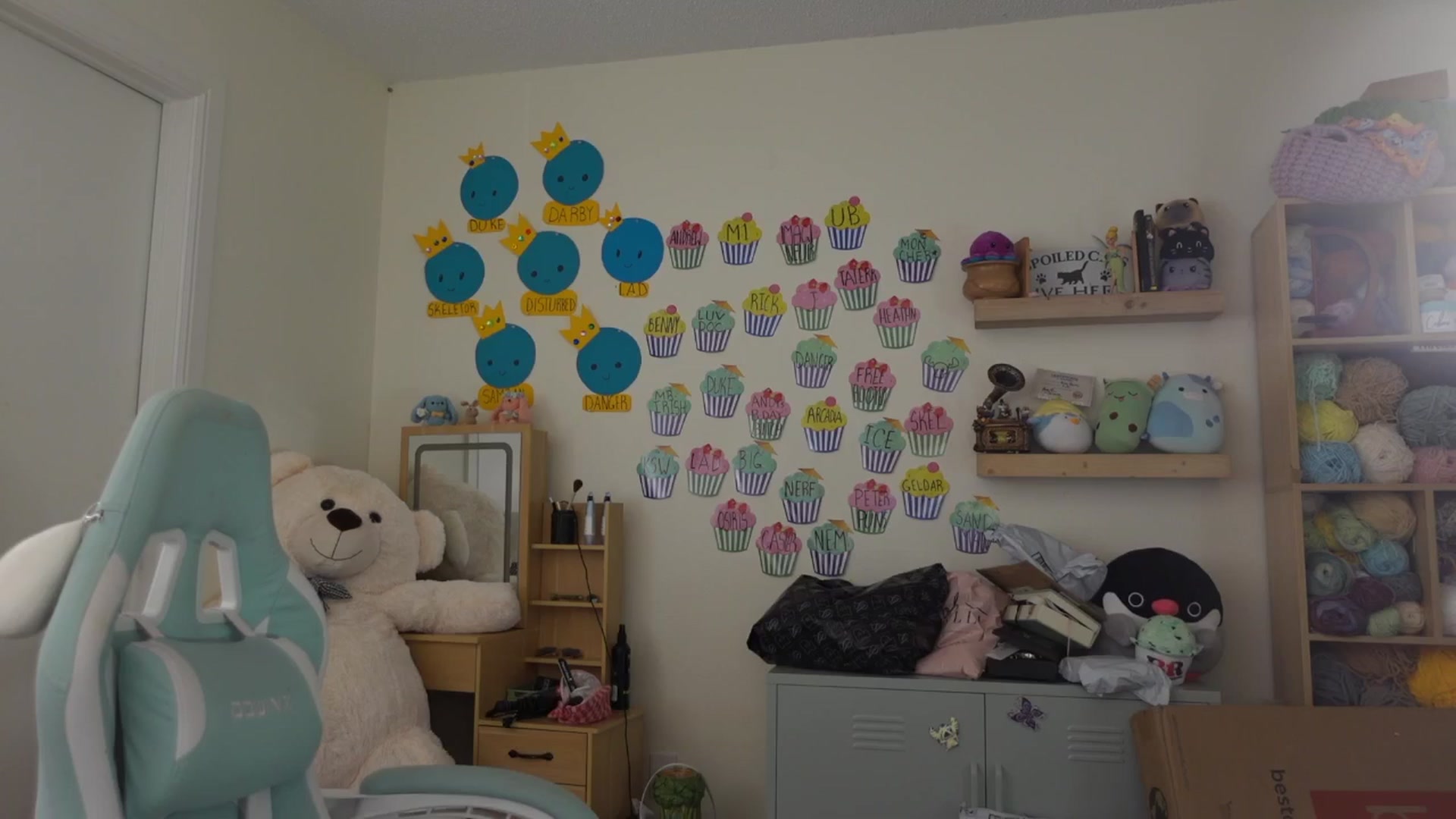 Gallery image thumbnail from Lil_blueberry's myfreecams stream on, 05/24/2025, 20:39 image 10 of 20