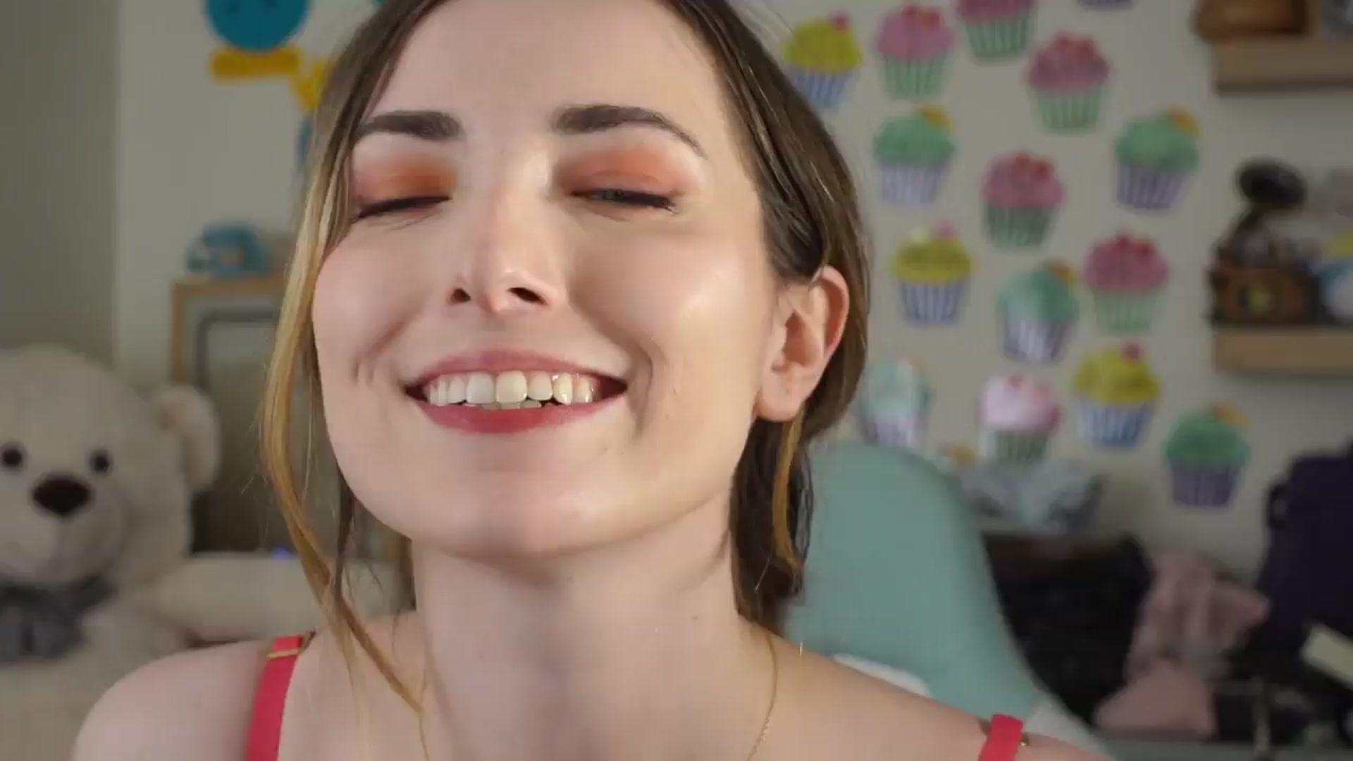 Gallery image thumbnail from Lil_blueberry's myfreecams stream on, 05/27/2025, 03:22 image 18 of 20