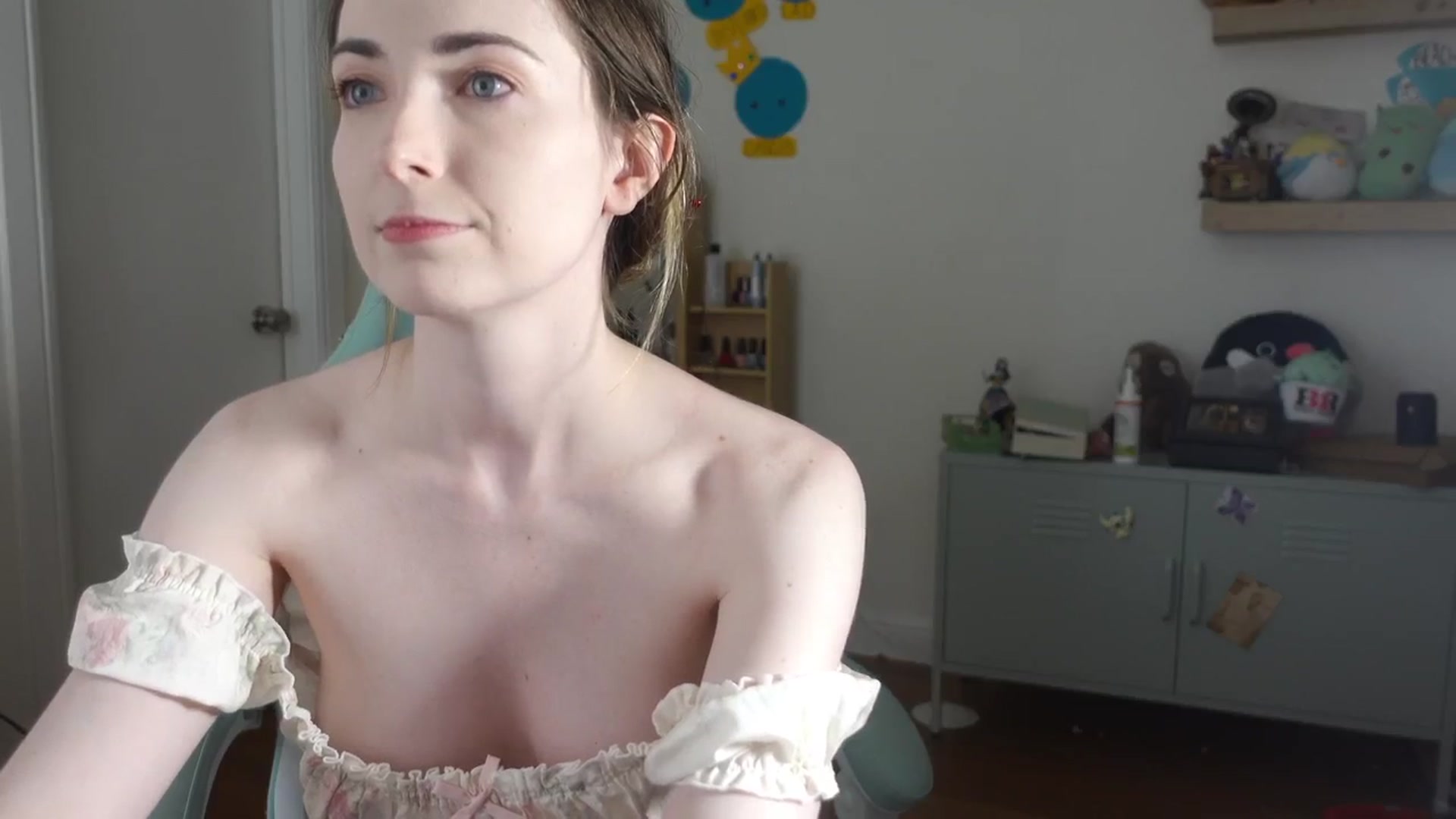 Gallery image thumbnail from Lil_blueberry's myfreecams stream on, 07/09/2025, 02:18 image 2 of 20