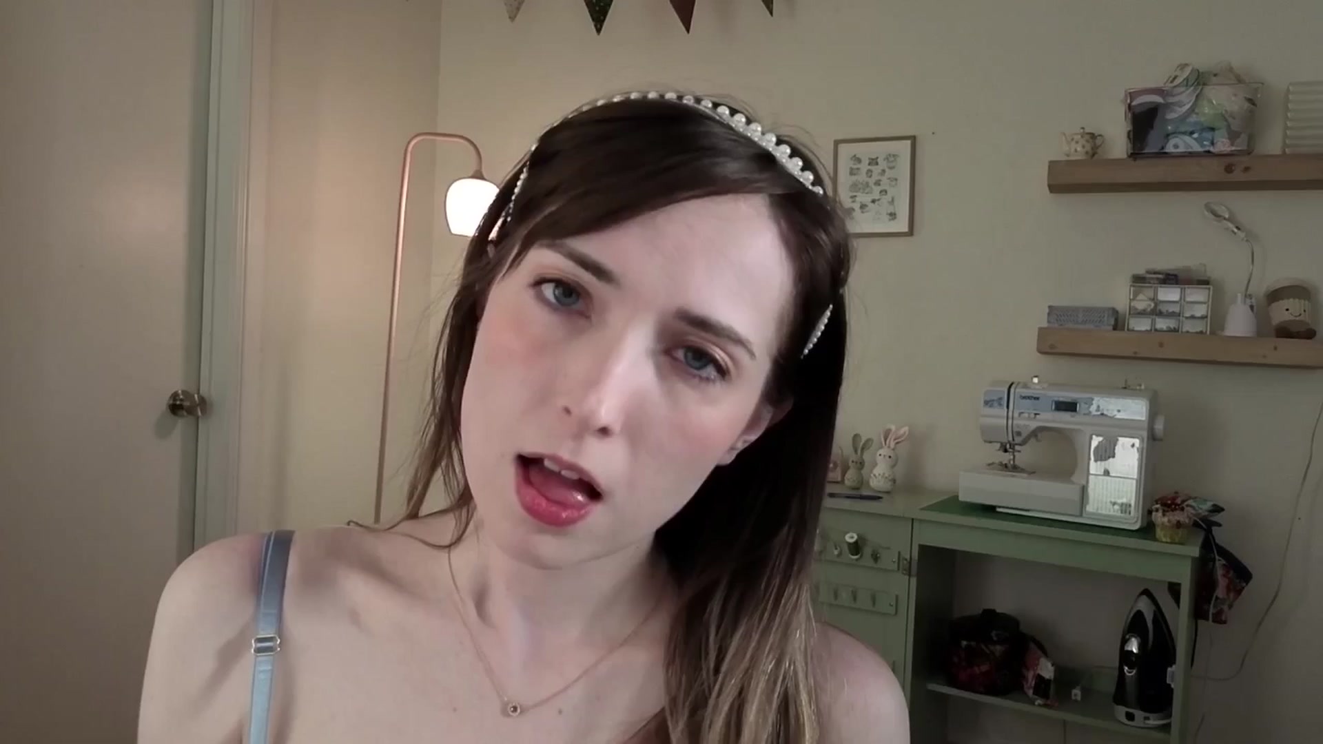 Gallery image thumbnail from Lil_blueberry's myfreecams stream on, 04/15/2026, 21:02 image 10 of 20