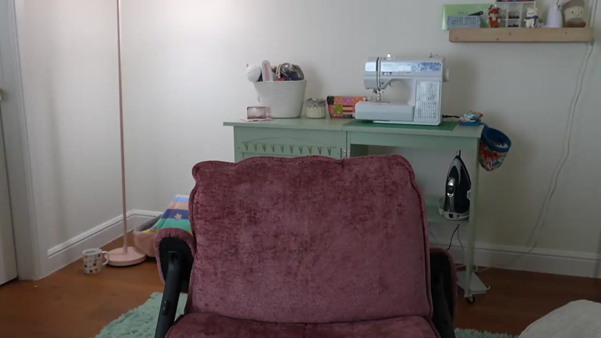 Gallery image thumbnail from Lil_blueberry's myfreecams stream on, 06/04/2026, 22:17 image 6 of 20