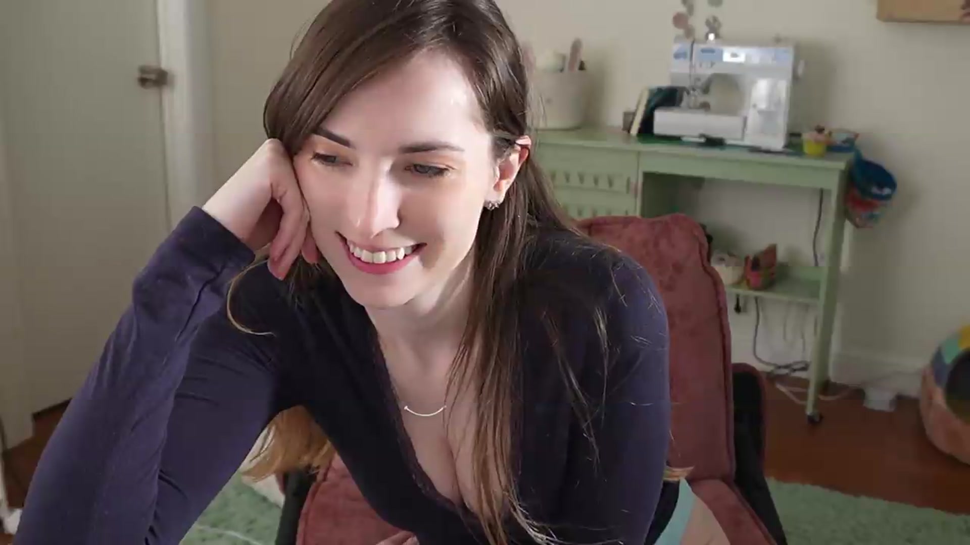 Gallery image thumbnail from Lil_blueberry's myfreecams stream on, 06/28/2026, 21:07 image 16 of 20