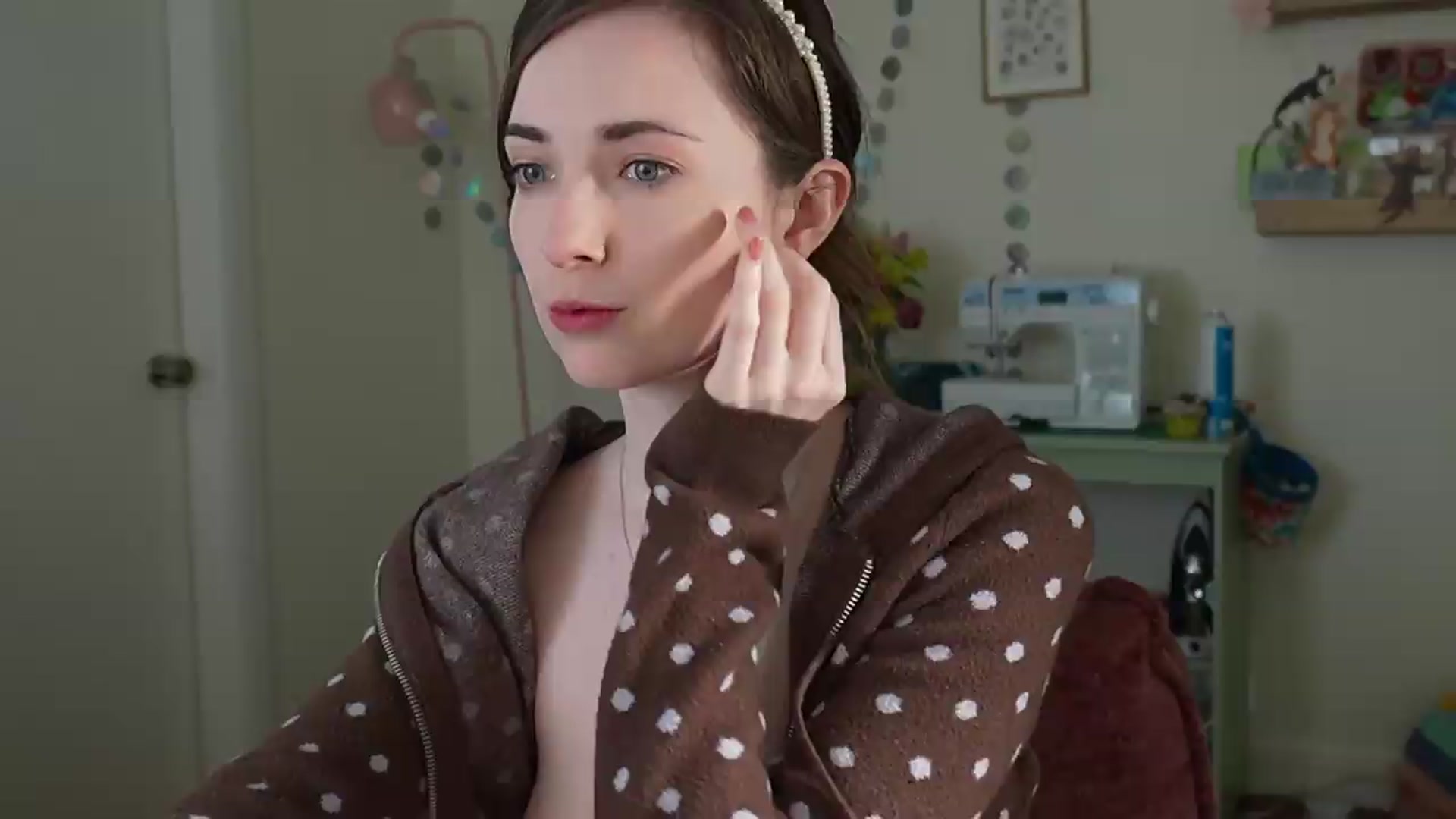Gallery image thumbnail from Lil_blueberry's myfreecams stream on, 07/08/2026, 21:09 image 13 of 20
