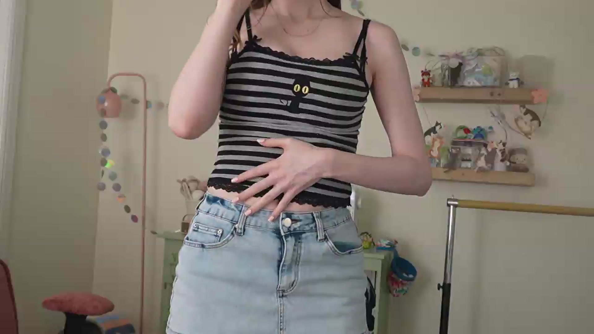 Gallery image thumbnail from Lil_blueberry's myfreecams stream on, 08/23/2026, 22:47 image 6 of 20