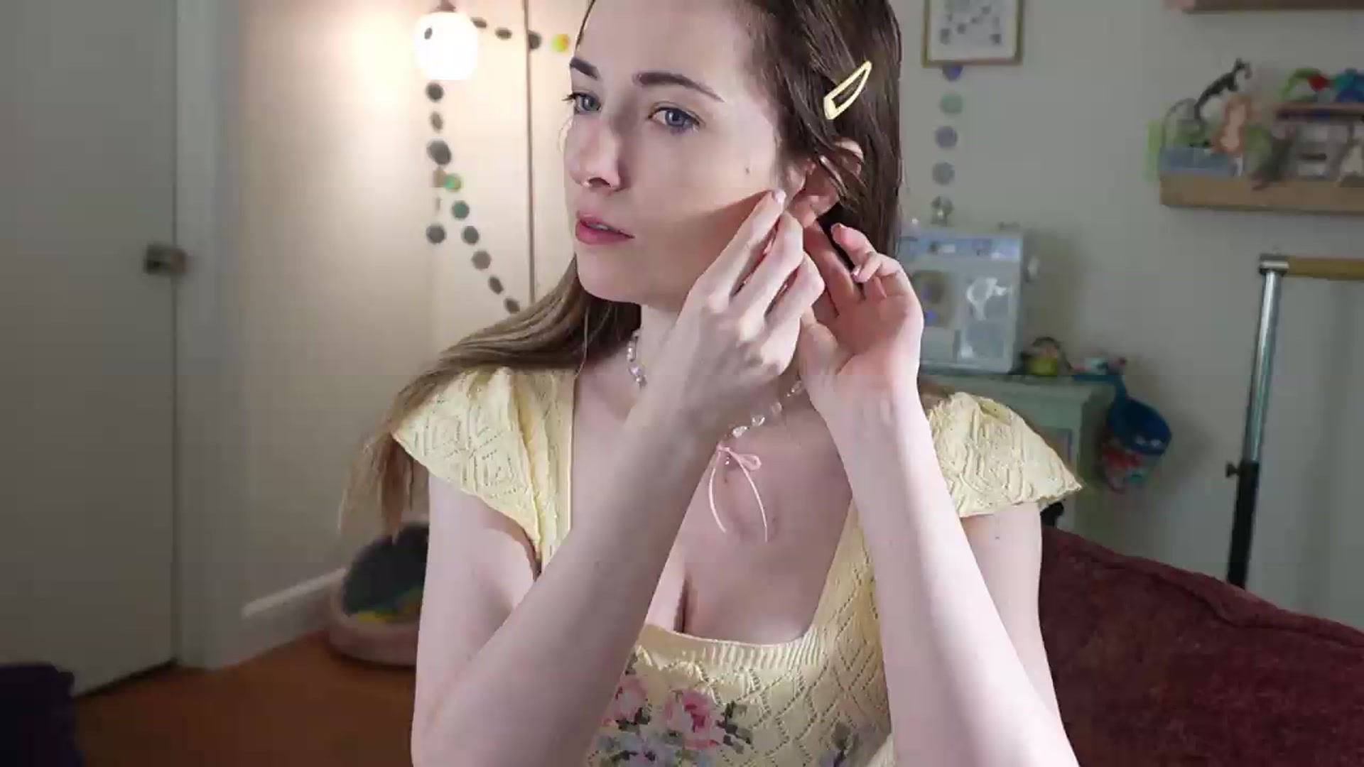 Gallery image thumbnail from Lil_blueberry's myfreecams stream on, 08/25/2026, 22:18 image 1 of 20