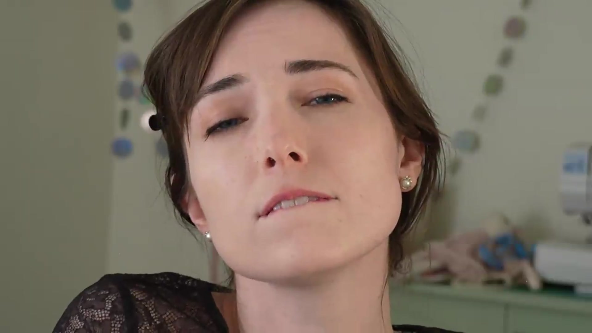 Gallery image thumbnail from Lil_blueberry's myfreecams stream on, 08/30/2026, 22:38 image 14 of 20