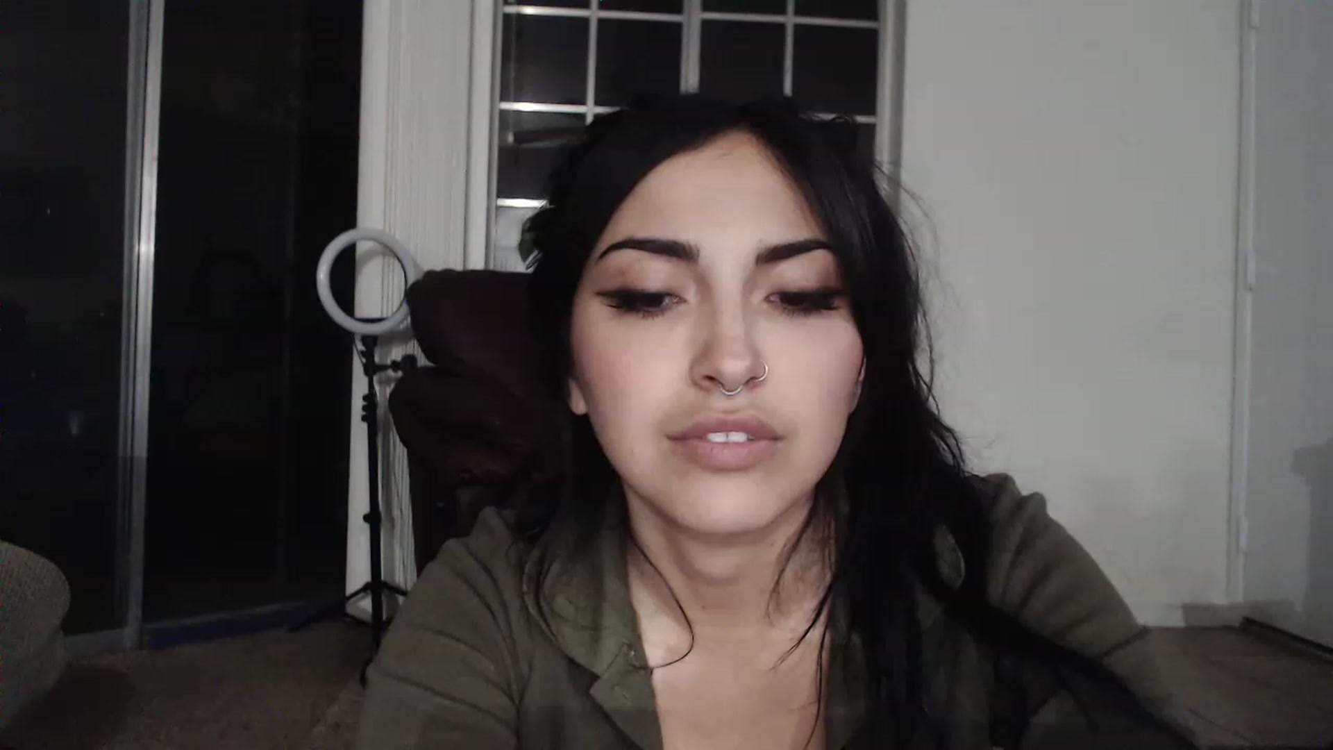 Gallery image thumbnail from Lil_bunniii's myfreecams stream on, 03/02/2023, 08:00 image 11 of 20