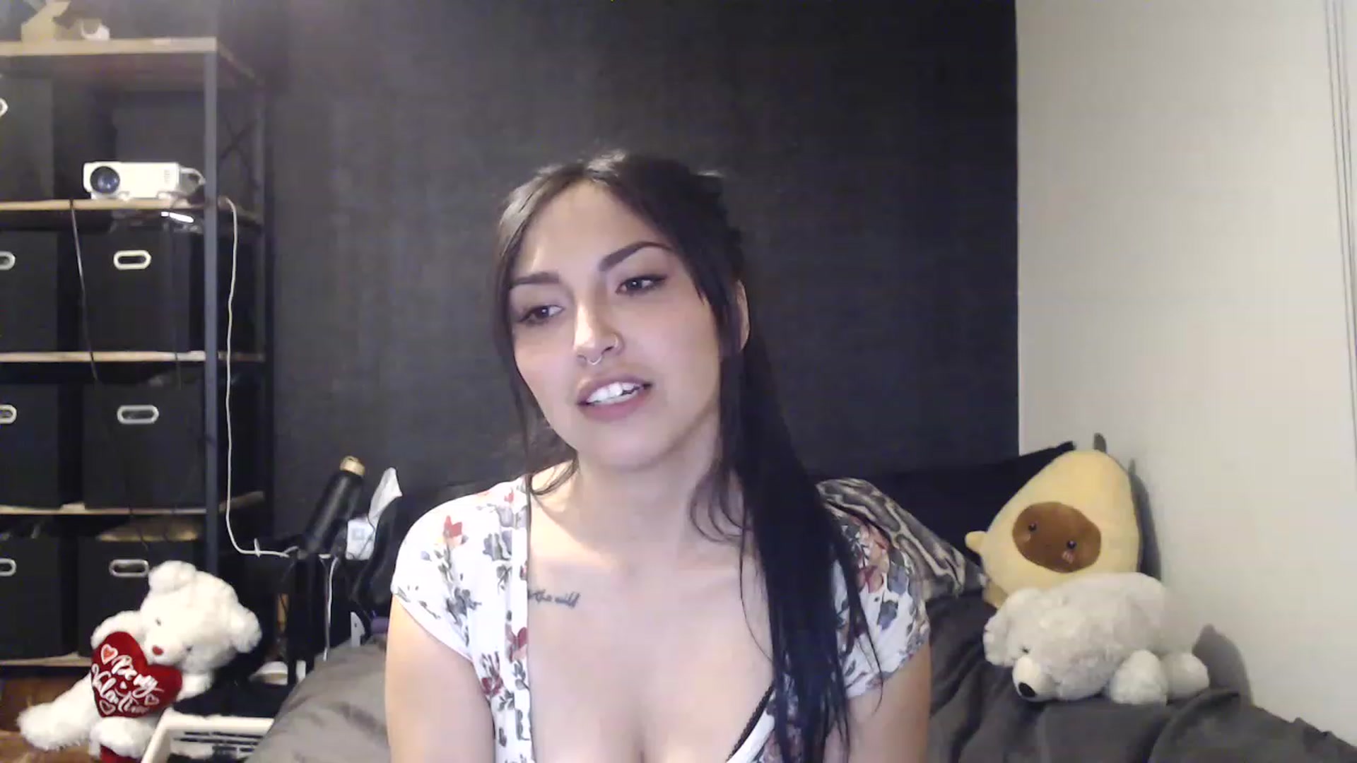 Gallery image thumbnail from Lil_bunniii's myfreecams stream on, 03/24/2023, 03:41 image 7 of 20
