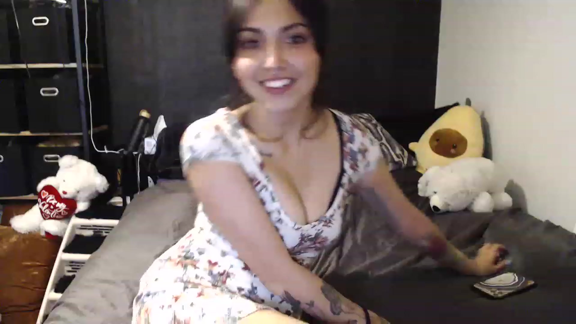 Gallery image thumbnail from Lil_bunniii's myfreecams stream on, 03/24/2023, 03:41 image 4 of 20