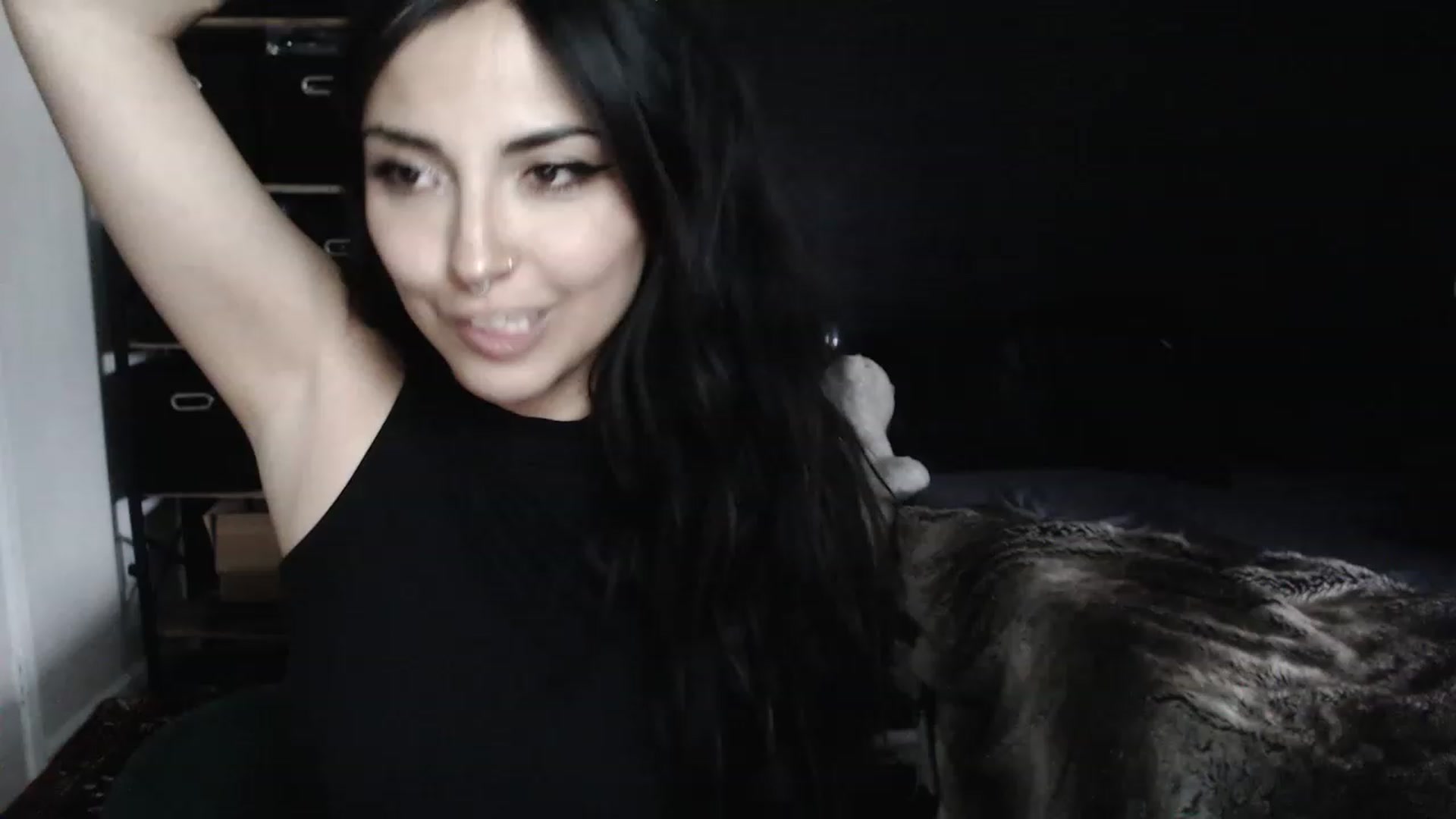Gallery image thumbnail from Lil_bunniii's myfreecams stream on, 03/30/2023, 23:48 image 15 of 20