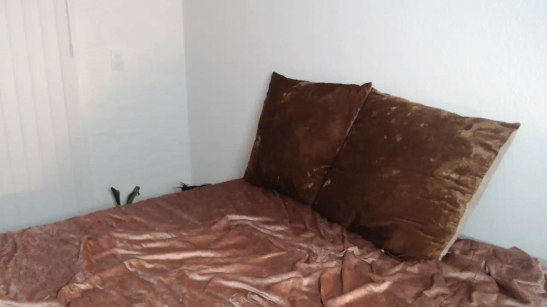 Gallery image thumbnail from Lil_bunniii's myfreecams stream on, 05/31/2023, 06:10 image 2 of 20
