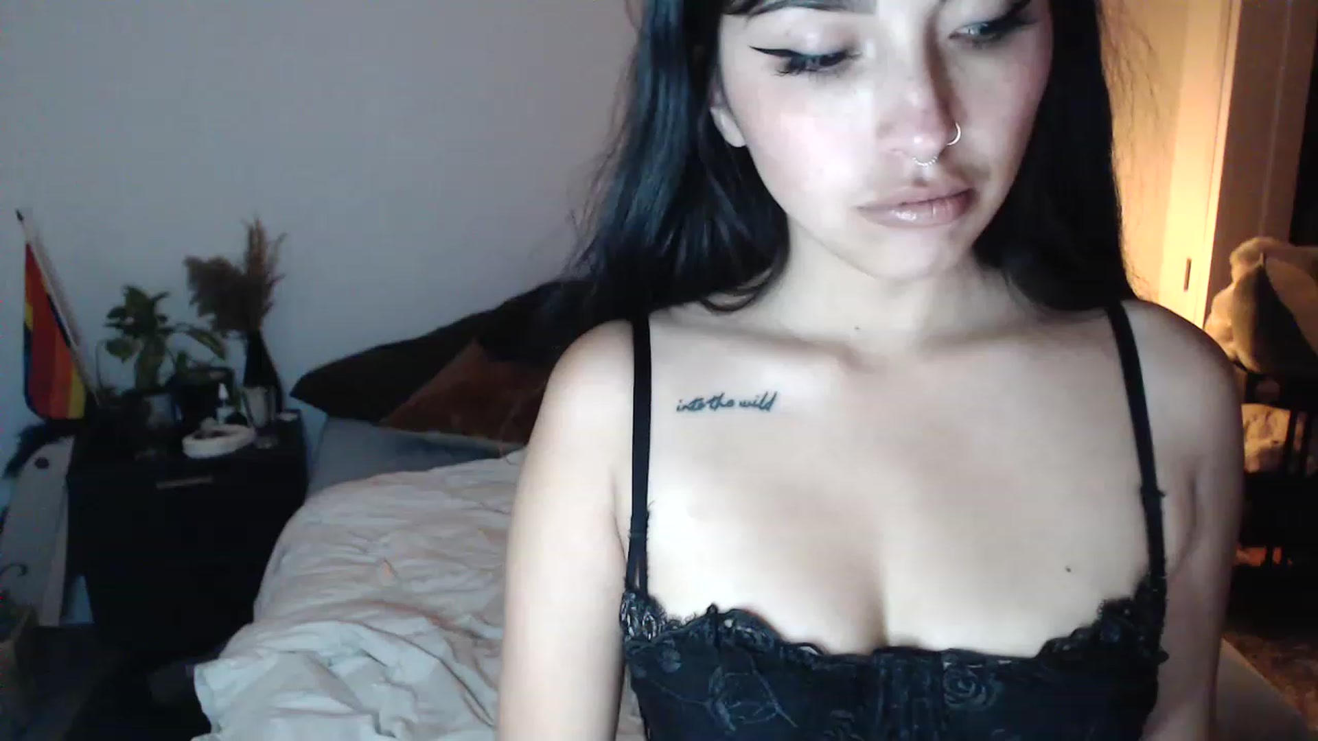 Gallery image thumbnail from Lil_bunniii's myfreecams stream on, 06/24/2023, 06:32 image 14 of 20