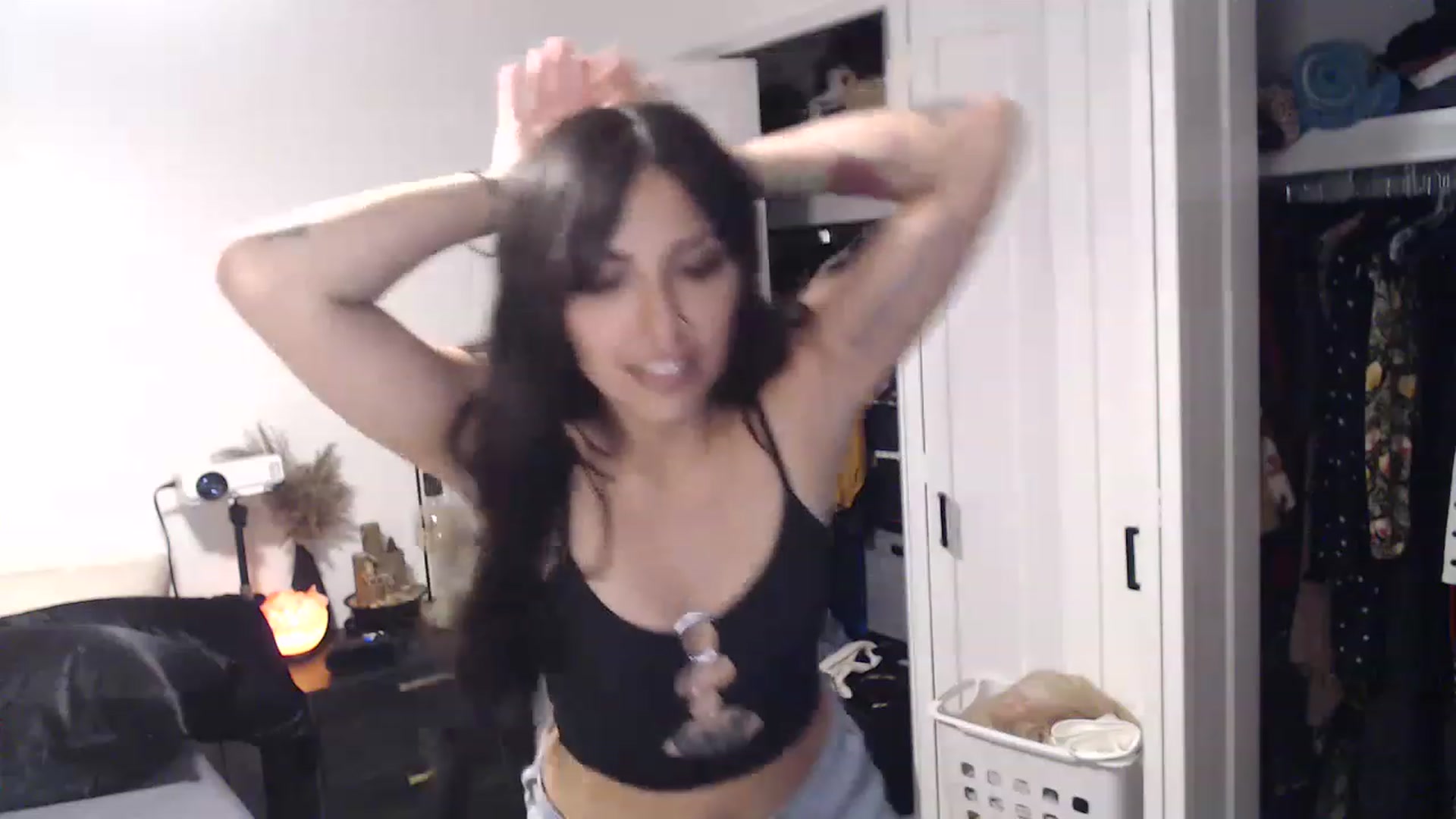 Gallery image thumbnail from Lil_bunniii's myfreecams stream on, 07/02/2023, 07:10 image 16 of 20