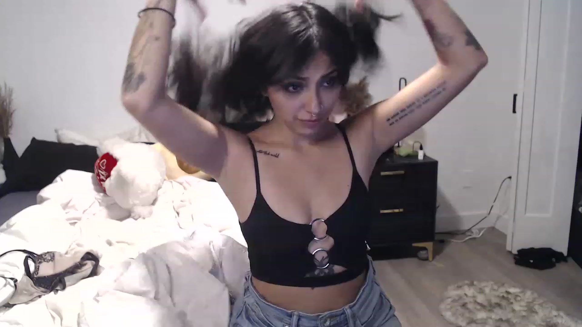 Gallery image thumbnail from Lil_bunniii's myfreecams stream on, 07/02/2023, 07:10 image 4 of 20