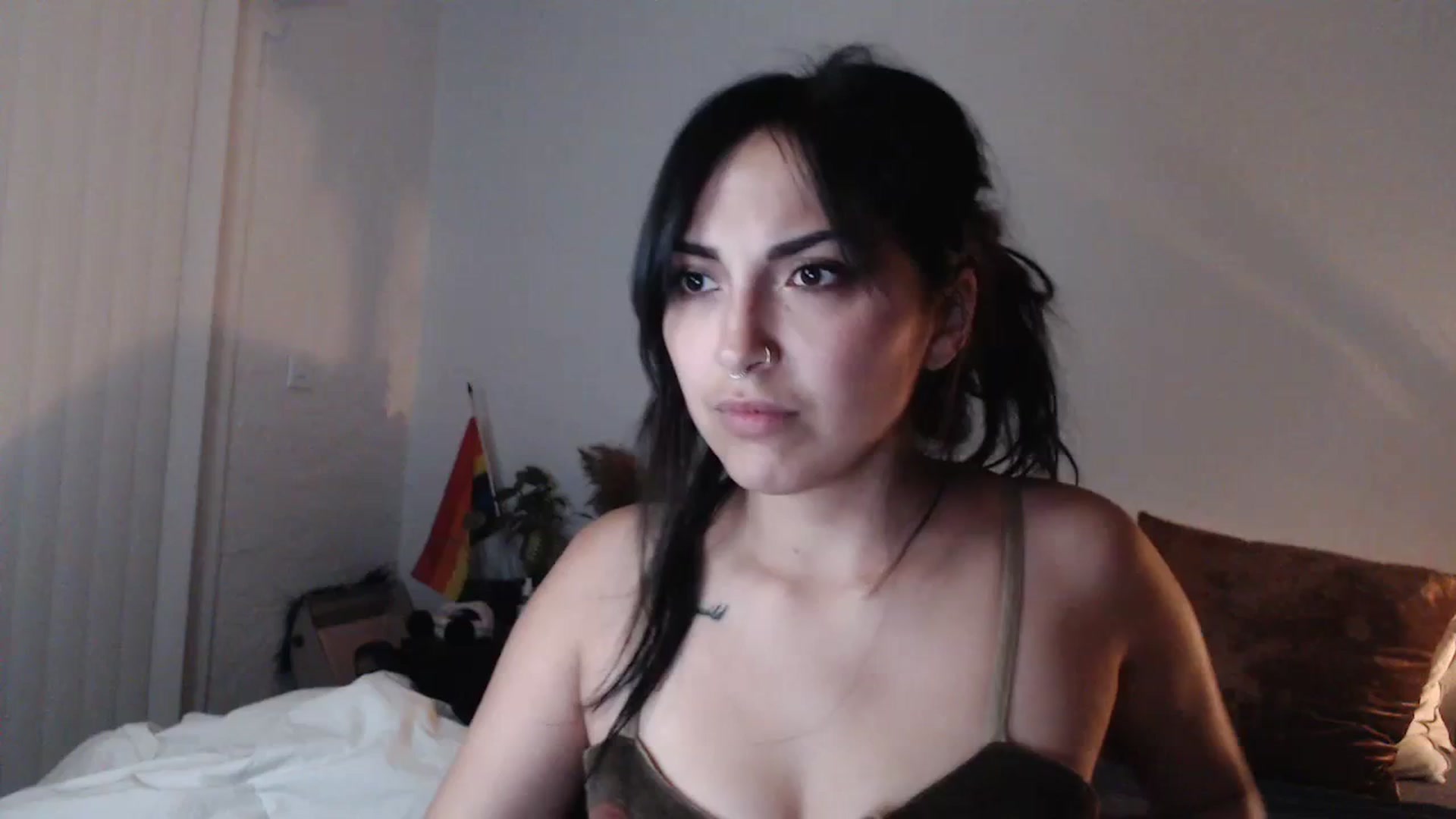 Gallery image thumbnail from Lil_bunniii's myfreecams stream on, 07/06/2023, 07:16 image 20 of 20