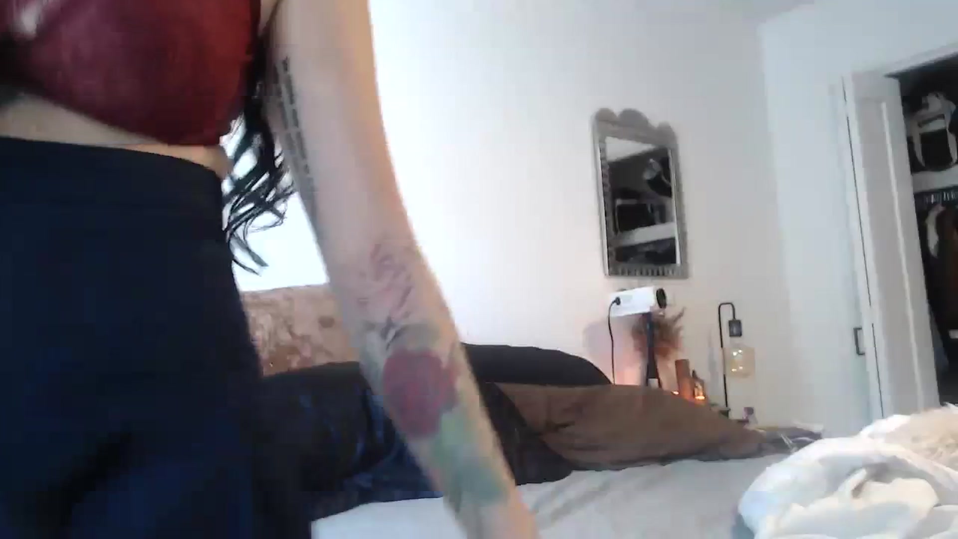 Gallery image thumbnail from Lil_bunniii's myfreecams stream on, 07/31/2023, 24:00 image 15 of 20