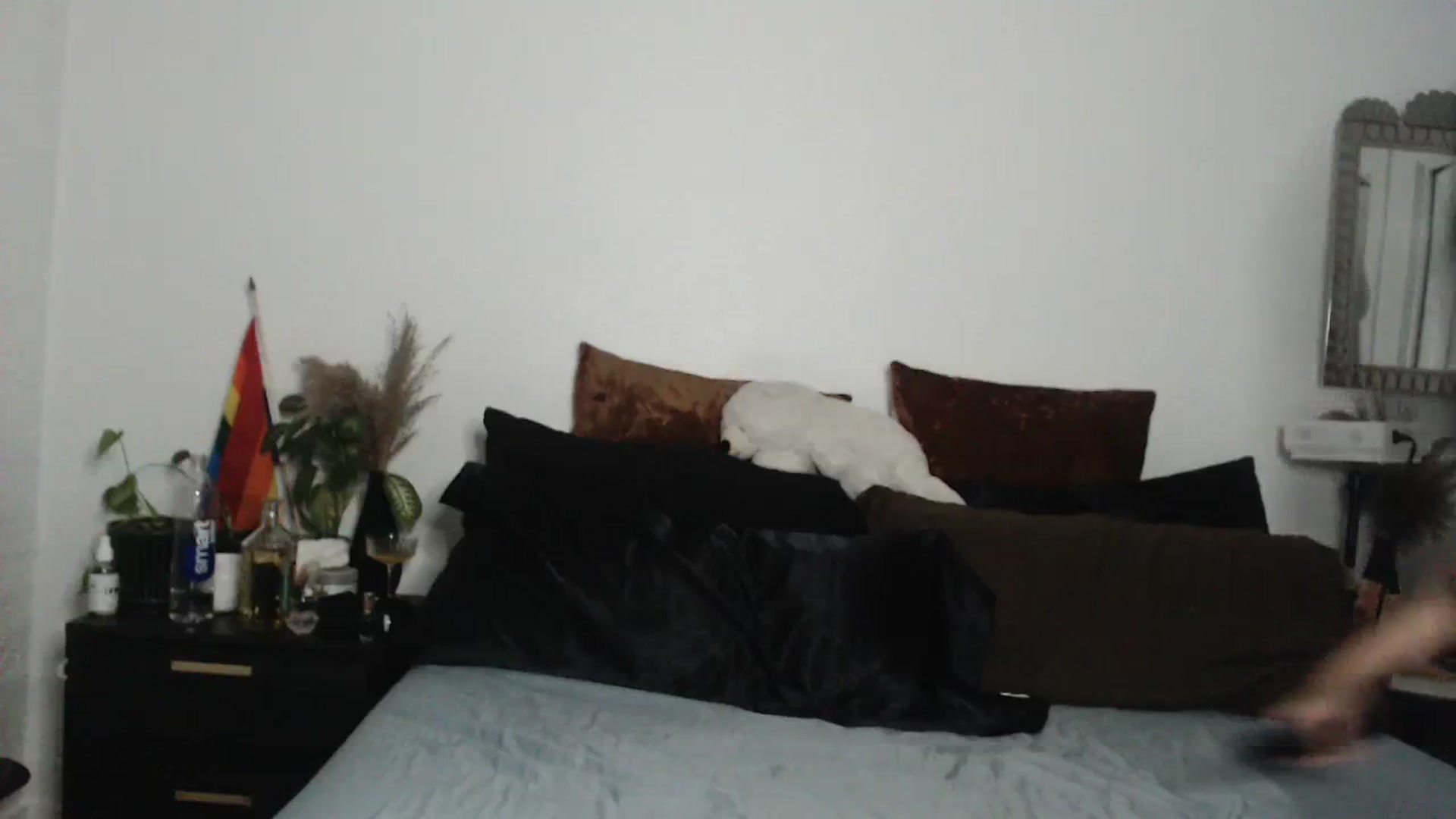 Gallery image thumbnail from Lil_bunniii's myfreecams stream on, 08/04/2023, 07:50 image 4 of 20