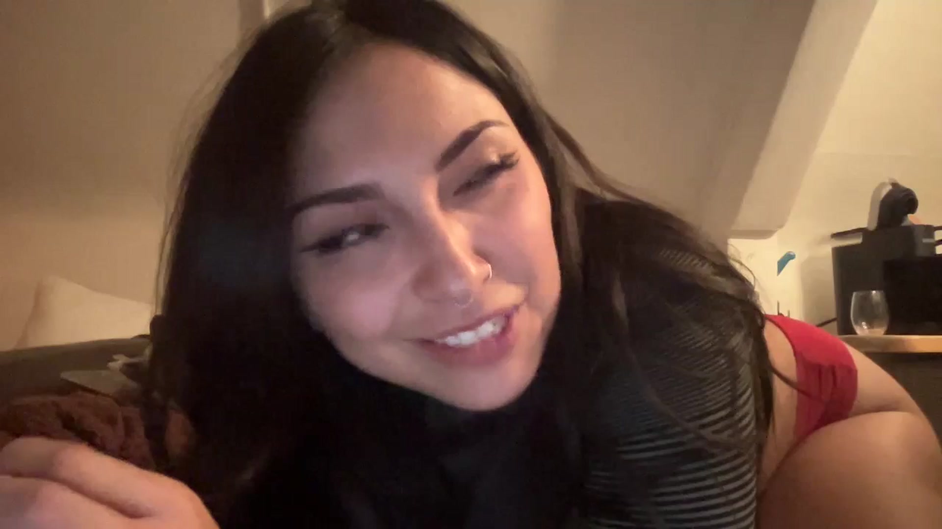 Gallery image thumbnail from Lil_bunniii's myfreecams stream on, 02/05/2024, 05:16 image 5 of 20