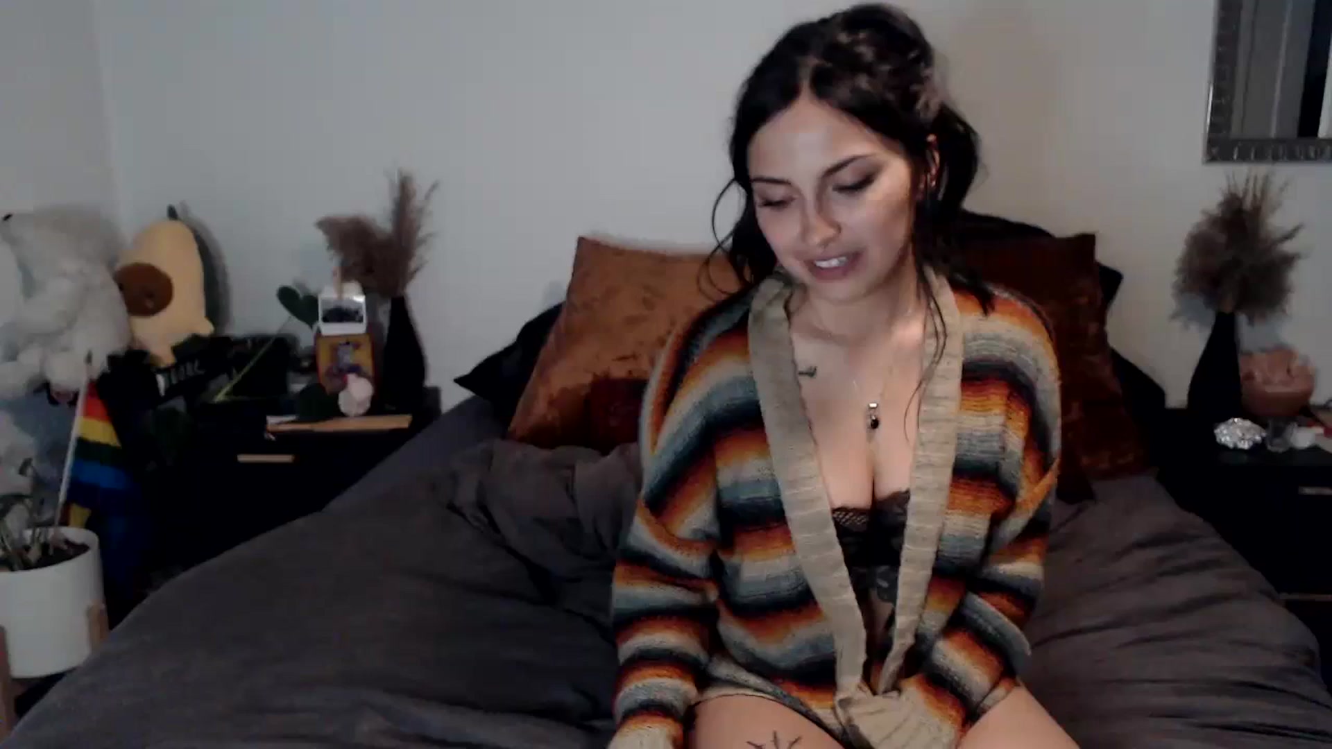 Gallery image thumbnail from Lil_bunniii's myfreecams stream on, 03/27/2024, 07:48 image 13 of 20