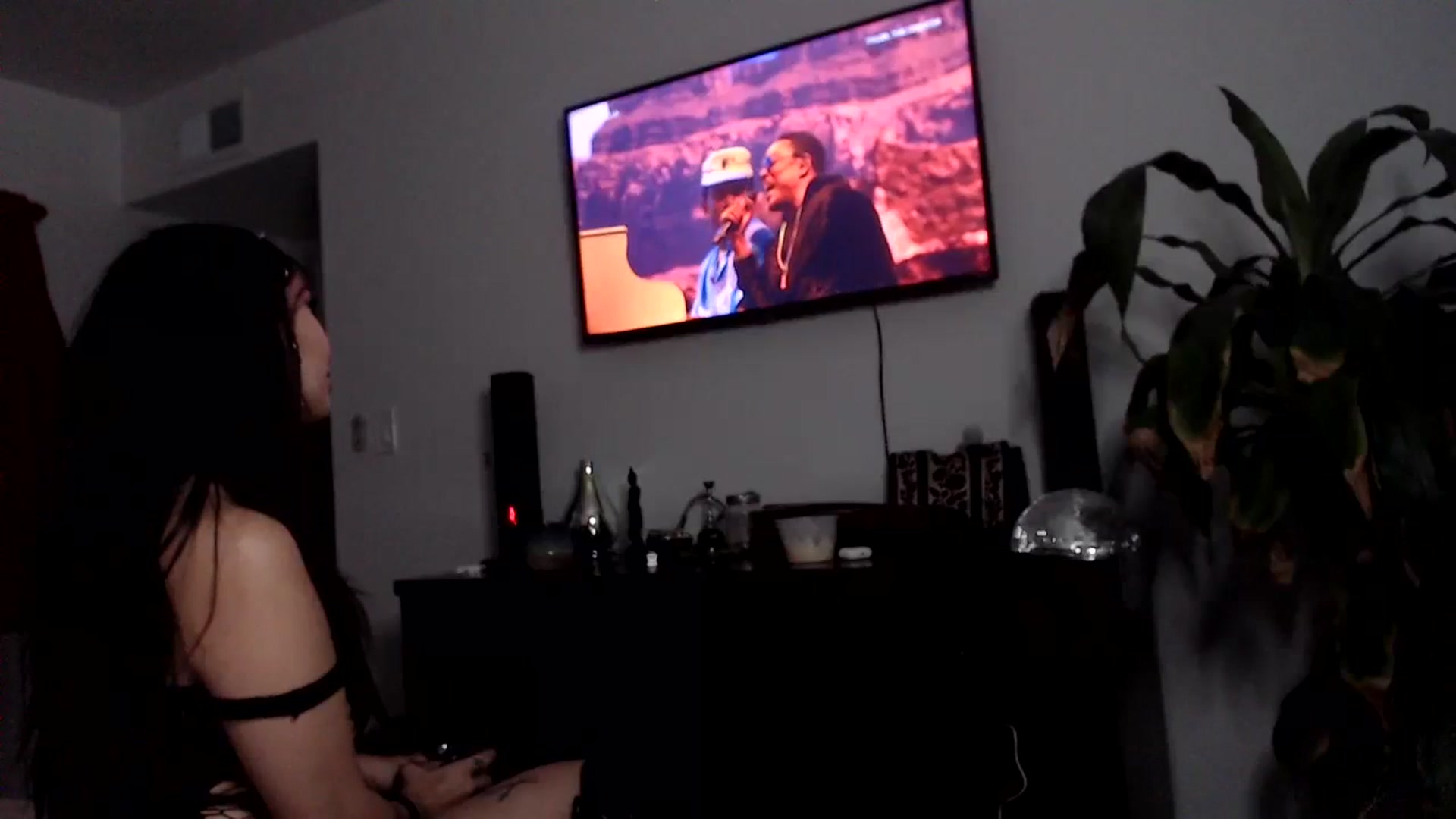 Gallery image thumbnail from Lil_bunniii's myfreecams stream on, 04/14/2024, 08:10 image 5 of 20