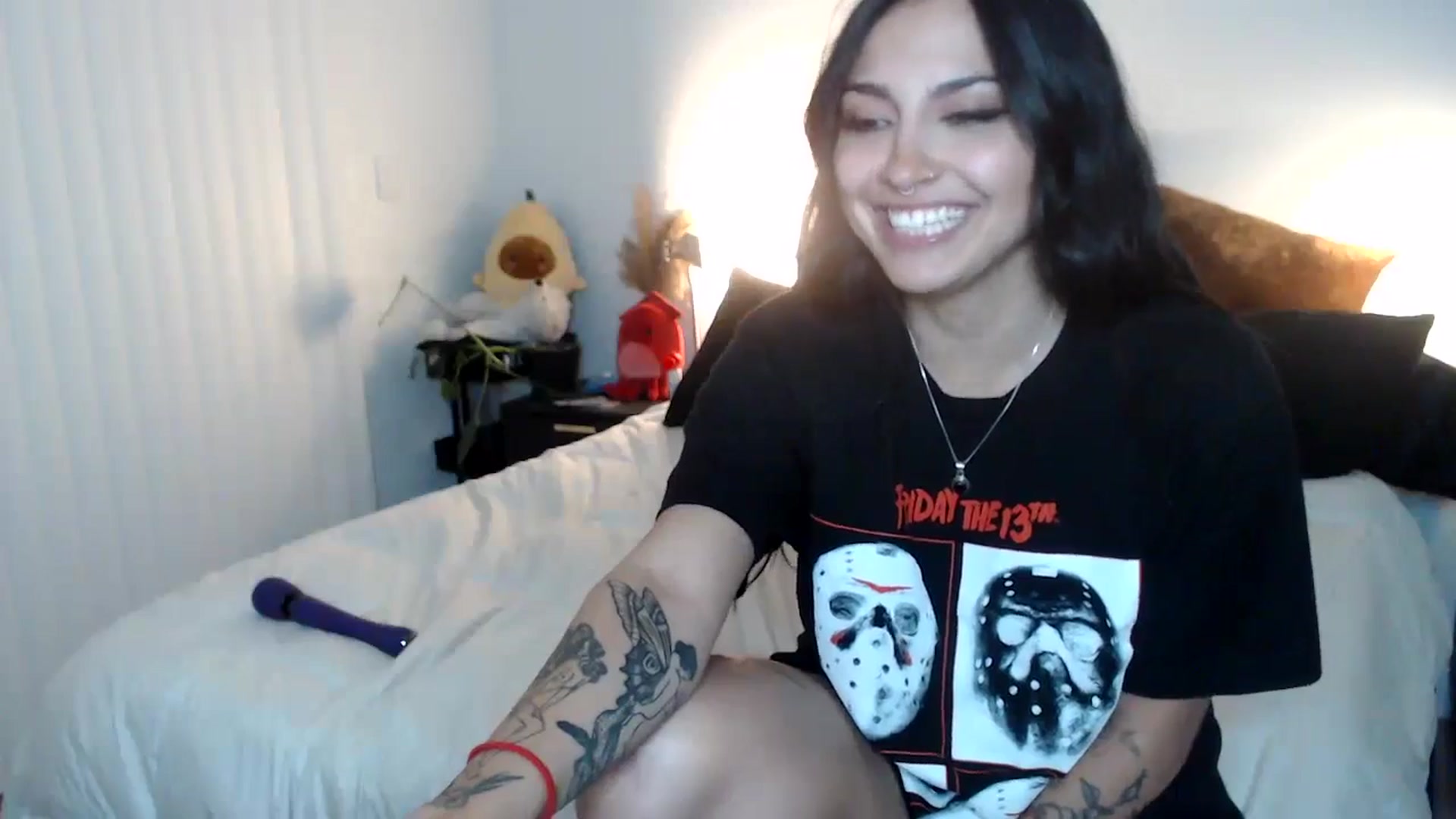 Gallery image thumbnail from Lil_bunniii's myfreecams stream on, 04/28/2024, 07:12 image 15 of 20