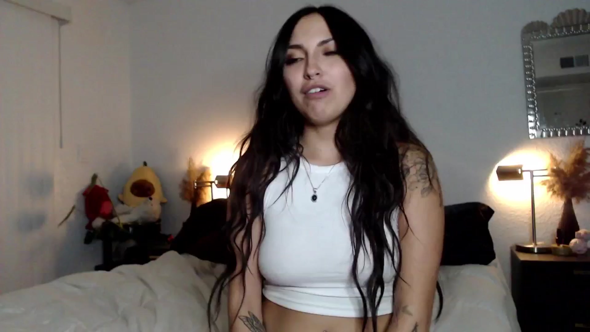 Gallery image thumbnail from Lil_bunniii's myfreecams stream on, 06/08/2024, 08:08 image 11 of 20