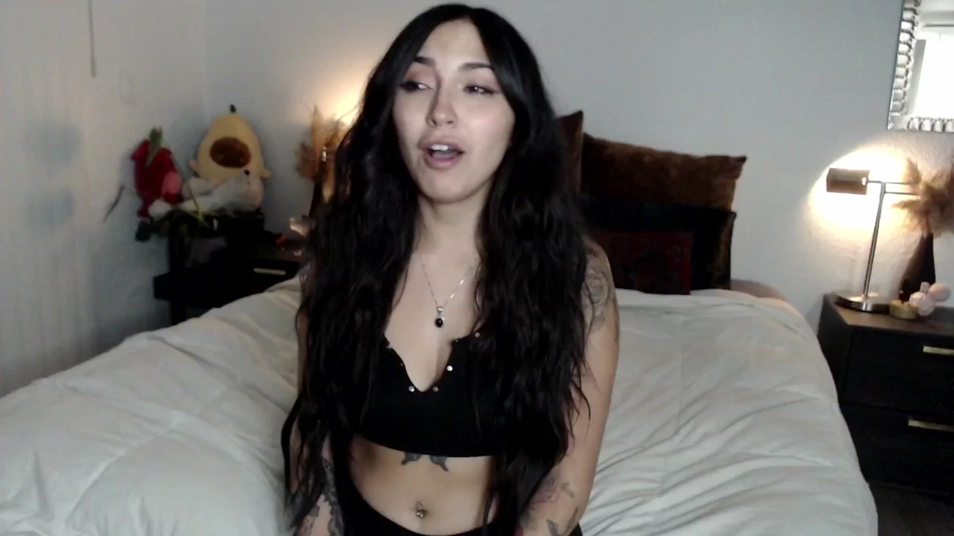 Gallery image thumbnail from Lil_bunniii's myfreecams stream on, 06/12/2024, 08:26 image 1 of 20