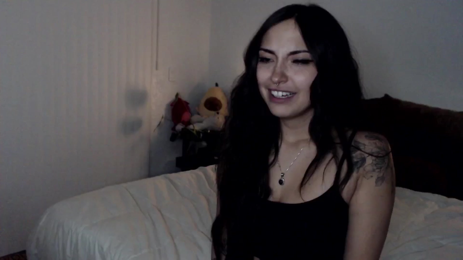 Gallery image thumbnail from Lil_bunniii's myfreecams stream on, 06/14/2024, 08:14 image 4 of 20