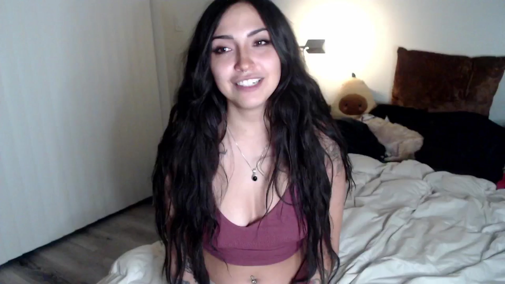 Gallery image thumbnail from Lil_bunniii's myfreecams stream on, 06/27/2024, 08:12 image 7 of 20