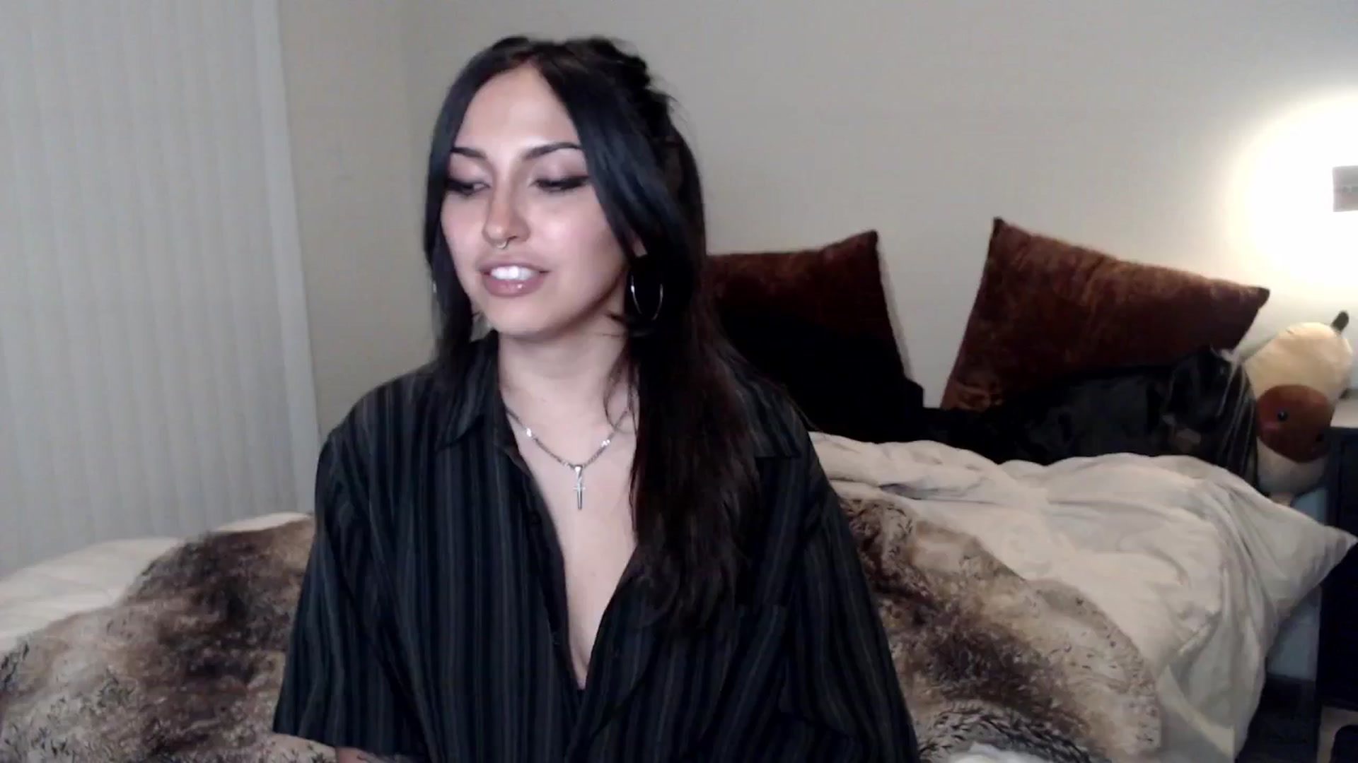 Gallery image thumbnail from Lil_bunniii's myfreecams stream on, 08/11/2024, 08:34 image 2 of 20