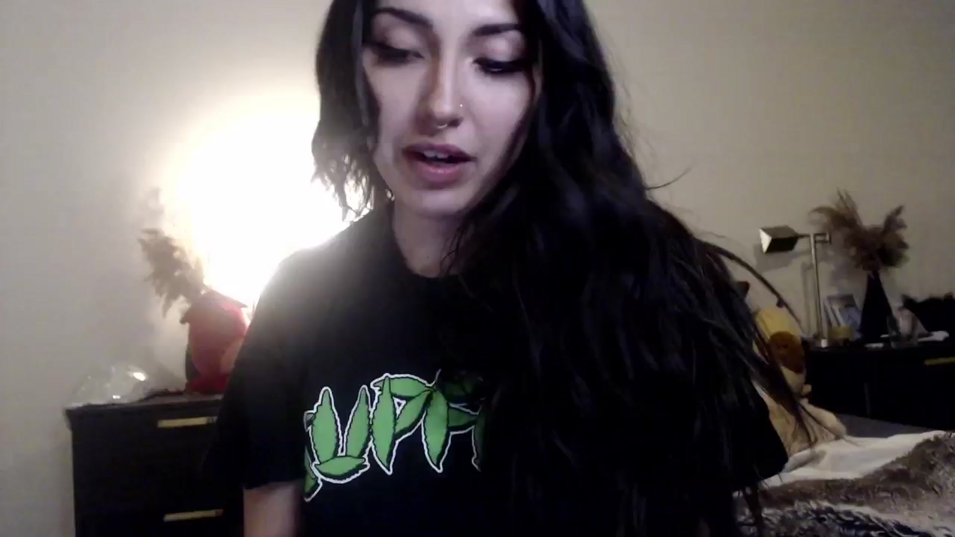 Gallery image thumbnail from Lil_bunniii's myfreecams stream on, 08/13/2024, 07:13 image 1 of 20